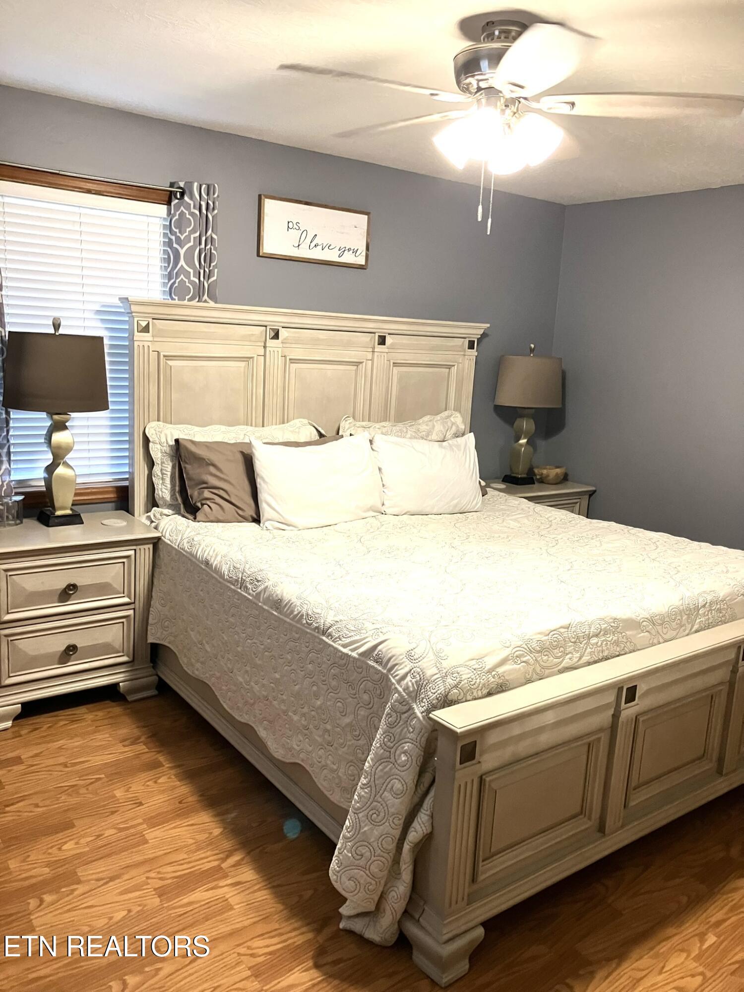 2712 Tinchtown Road Jamestown TN 38556