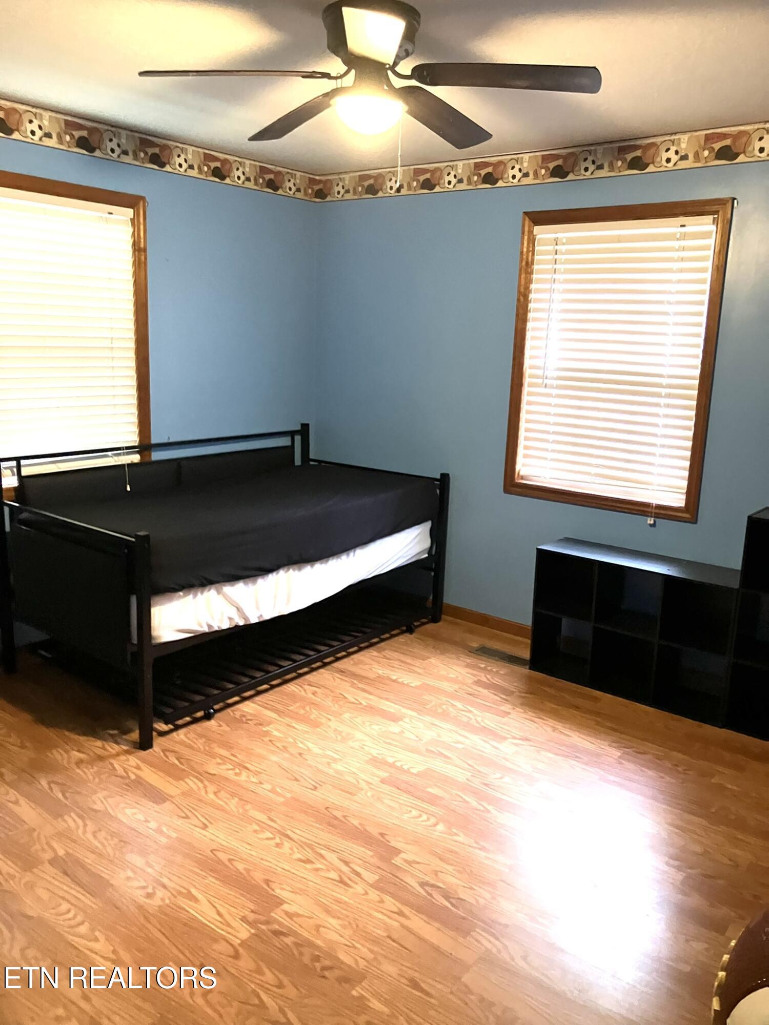 2712 Tinchtown Road Jamestown TN 38556