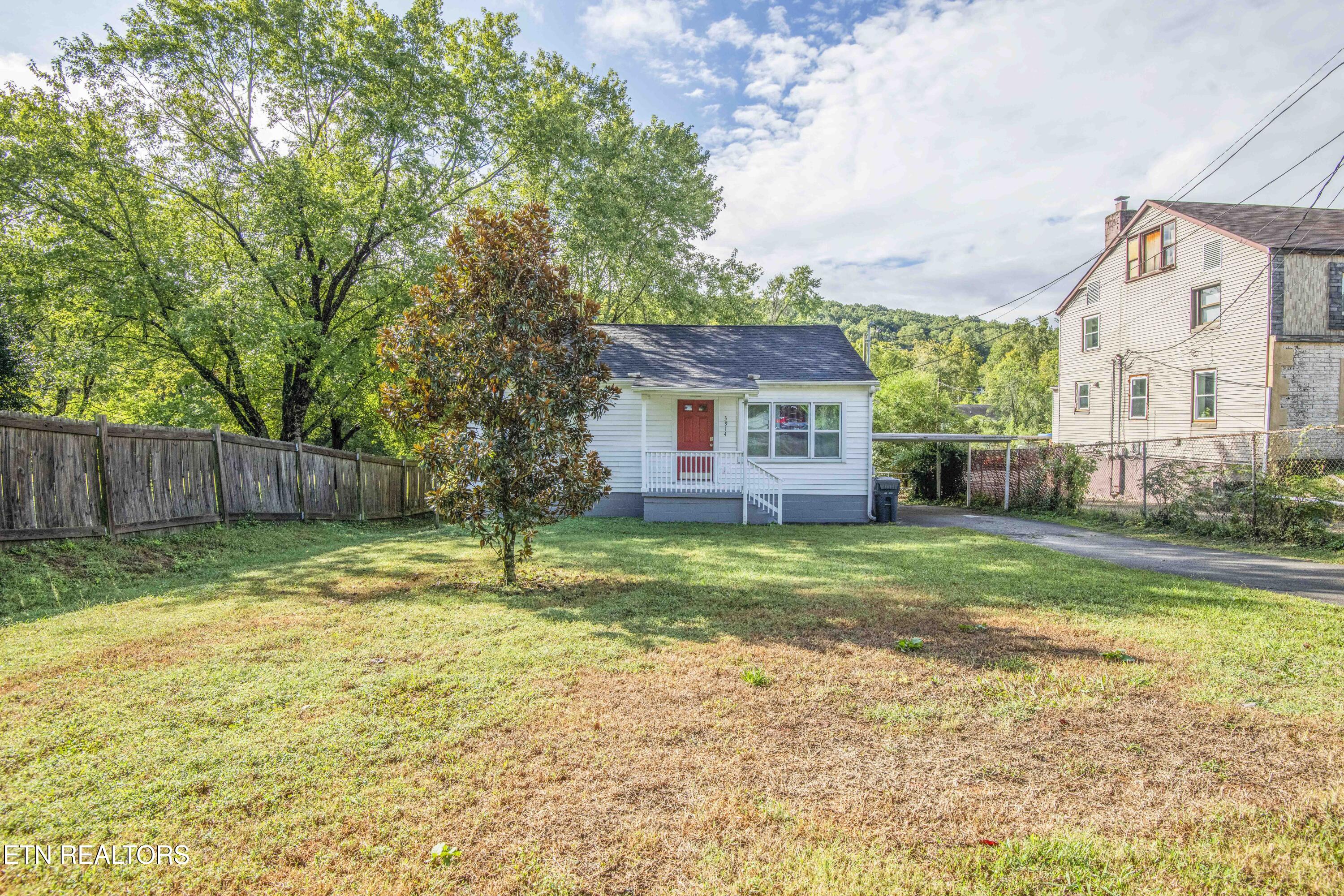 3914 Oakland Drive Knoxville TN 37918
