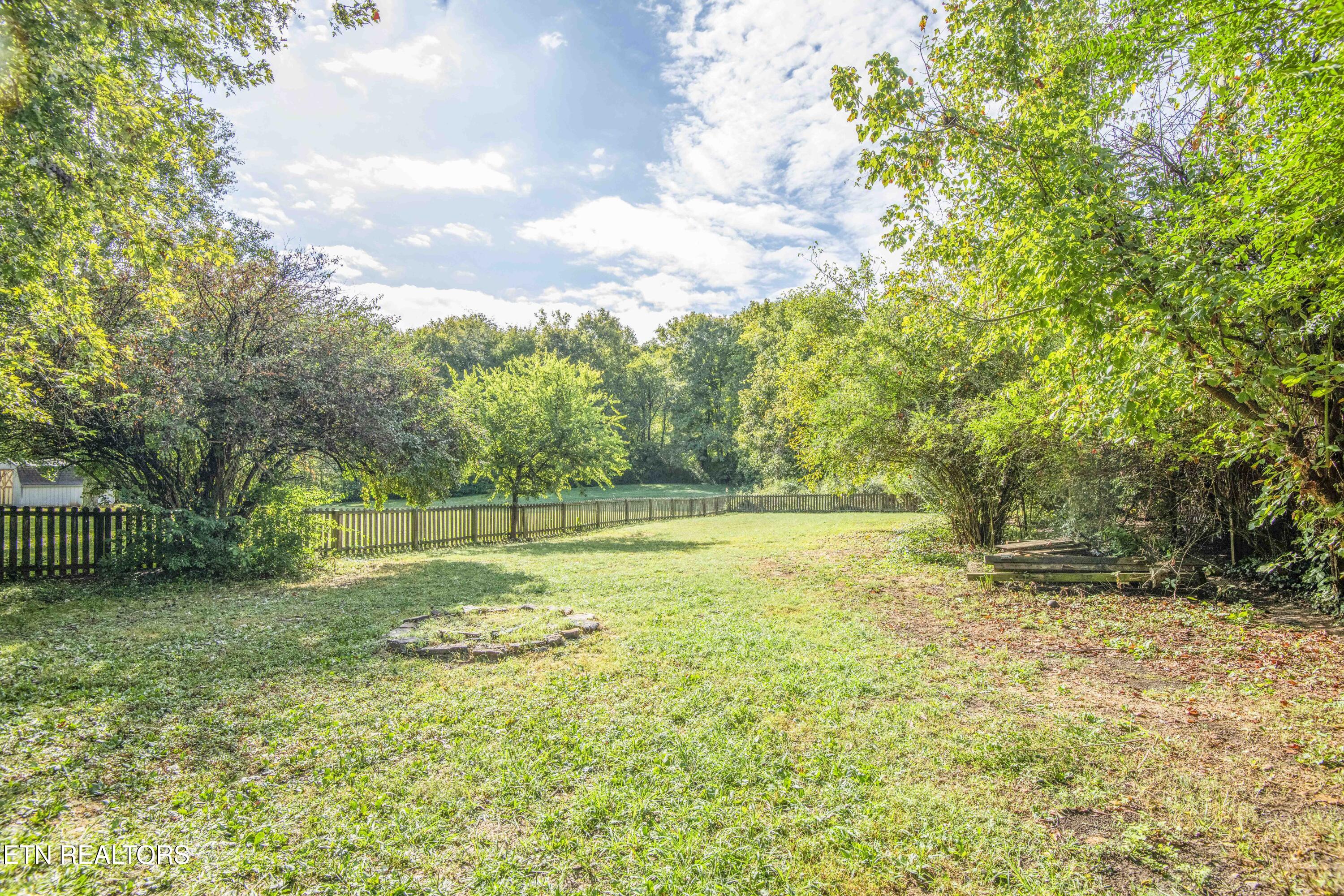 3914 Oakland Drive Knoxville TN 37918