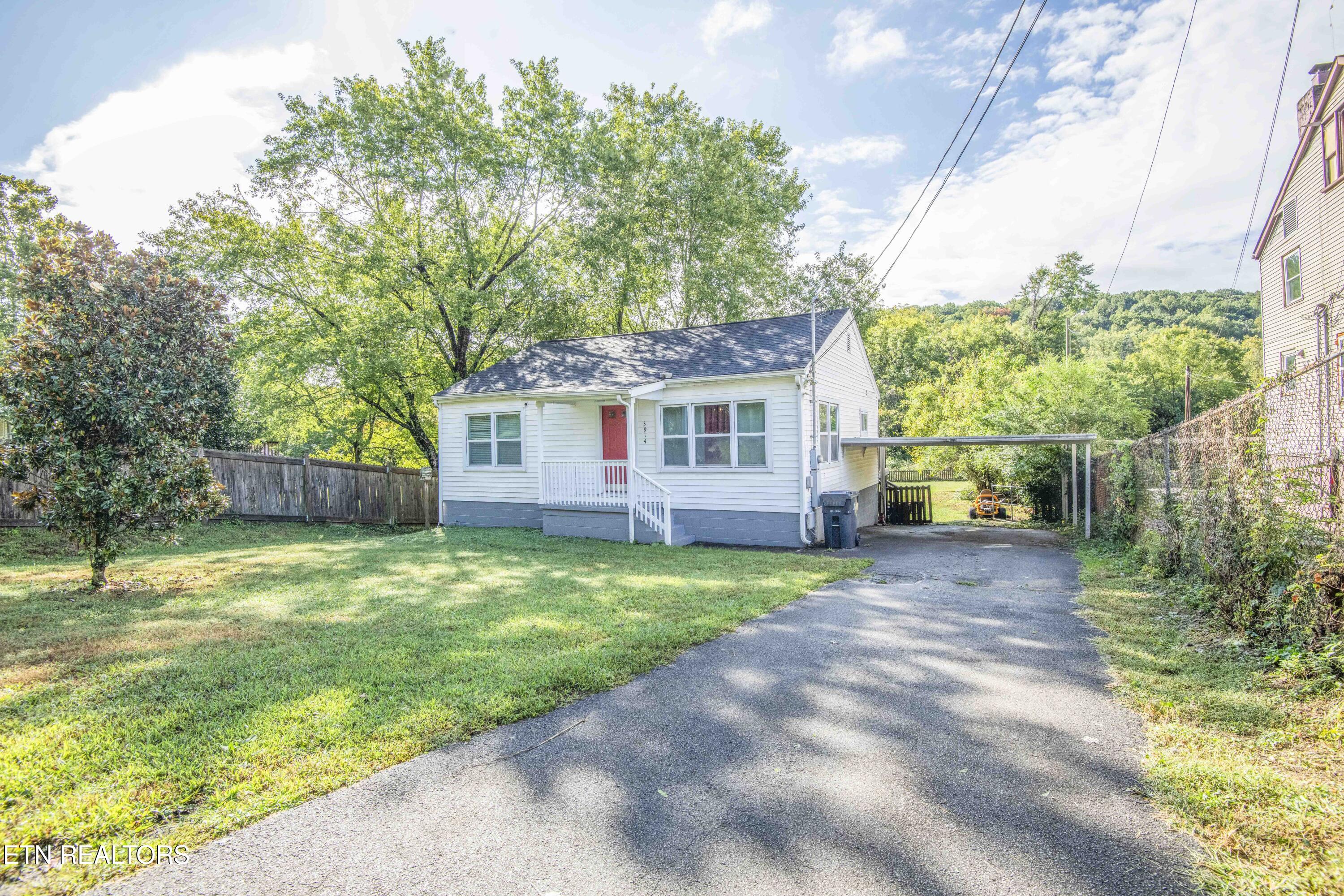3914 Oakland Drive Knoxville TN 37918