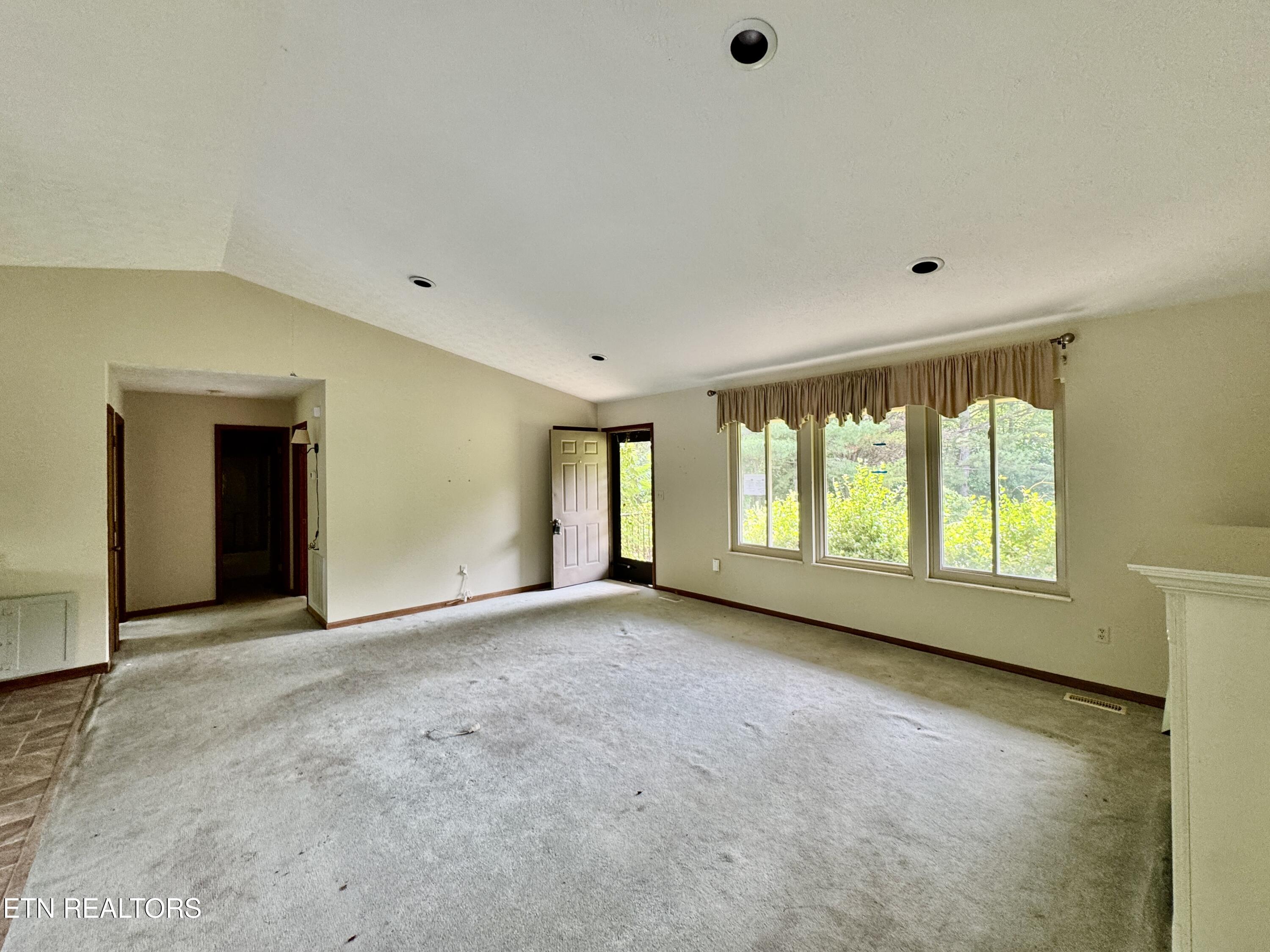529 Peanut Road Parrottsville TN 37843