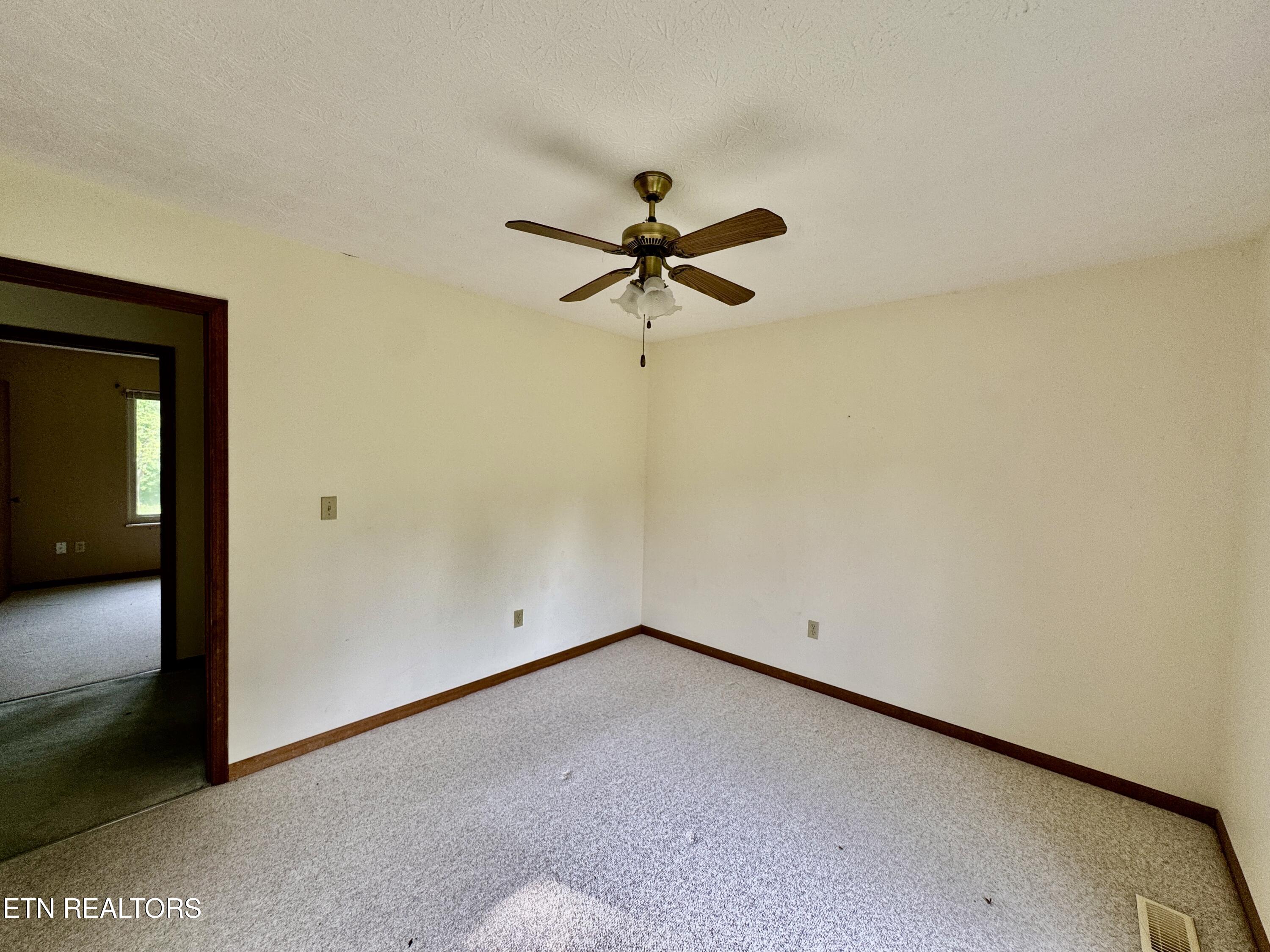 529 Peanut Road Parrottsville TN 37843
