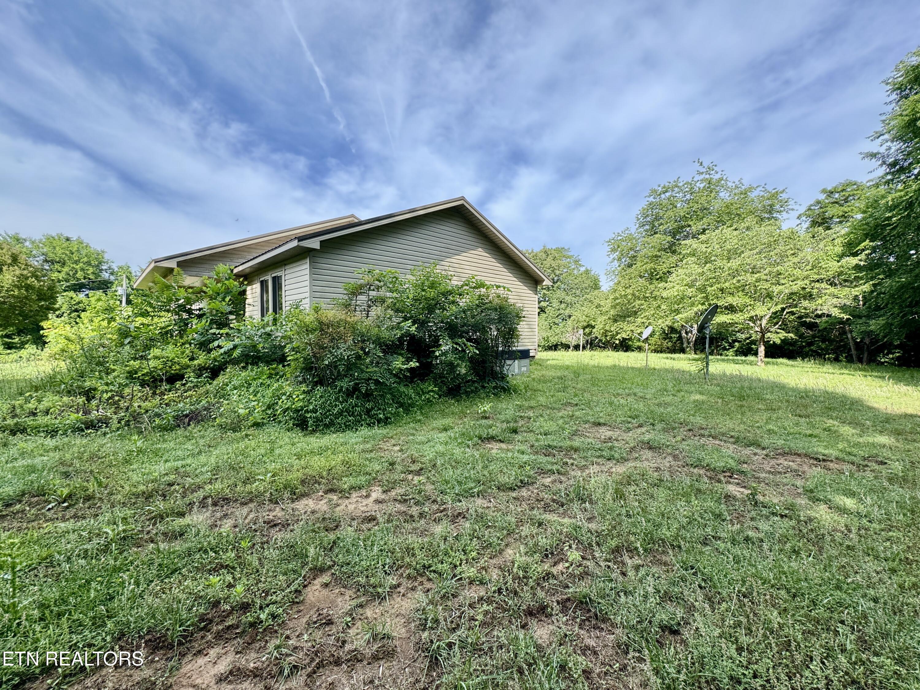 529 Peanut Road Parrottsville TN 37843