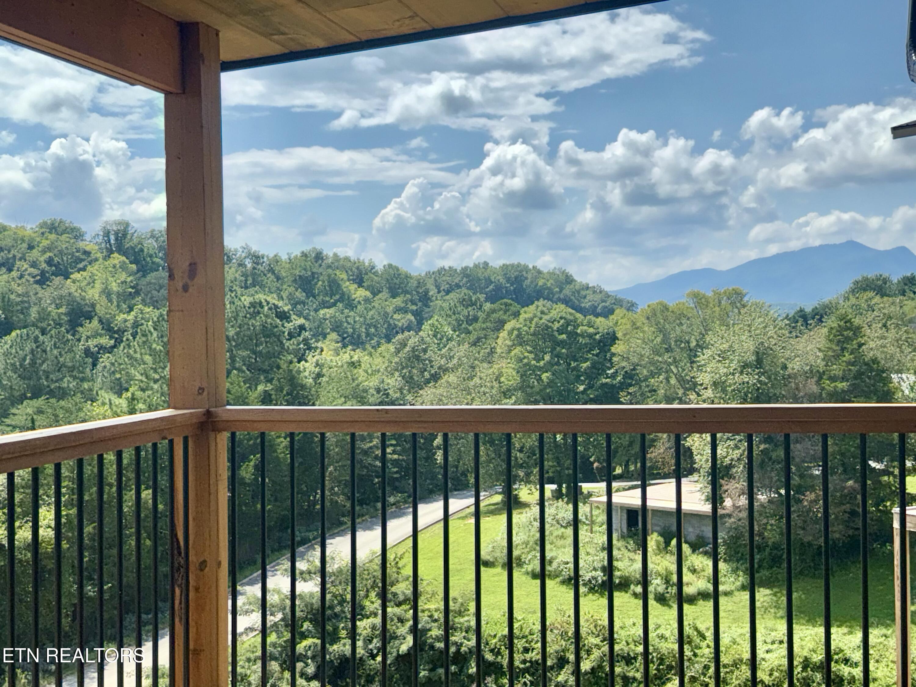 1587 Rainbow Ridge Way Sevierville TN 37862