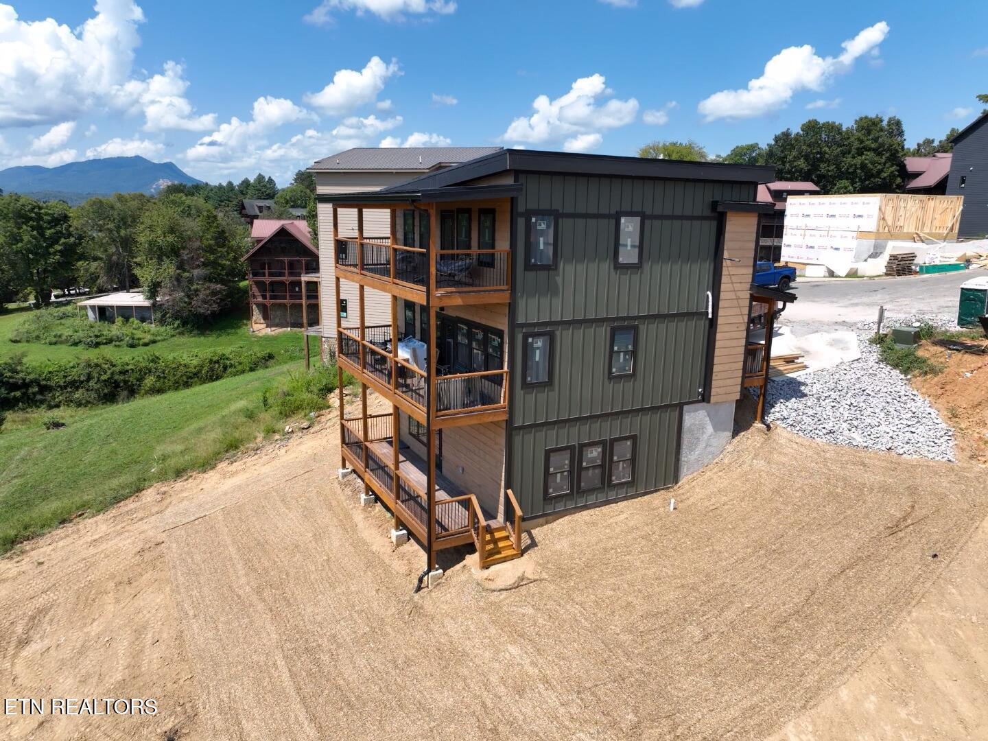 1587 Rainbow Ridge Way Sevierville TN 37862