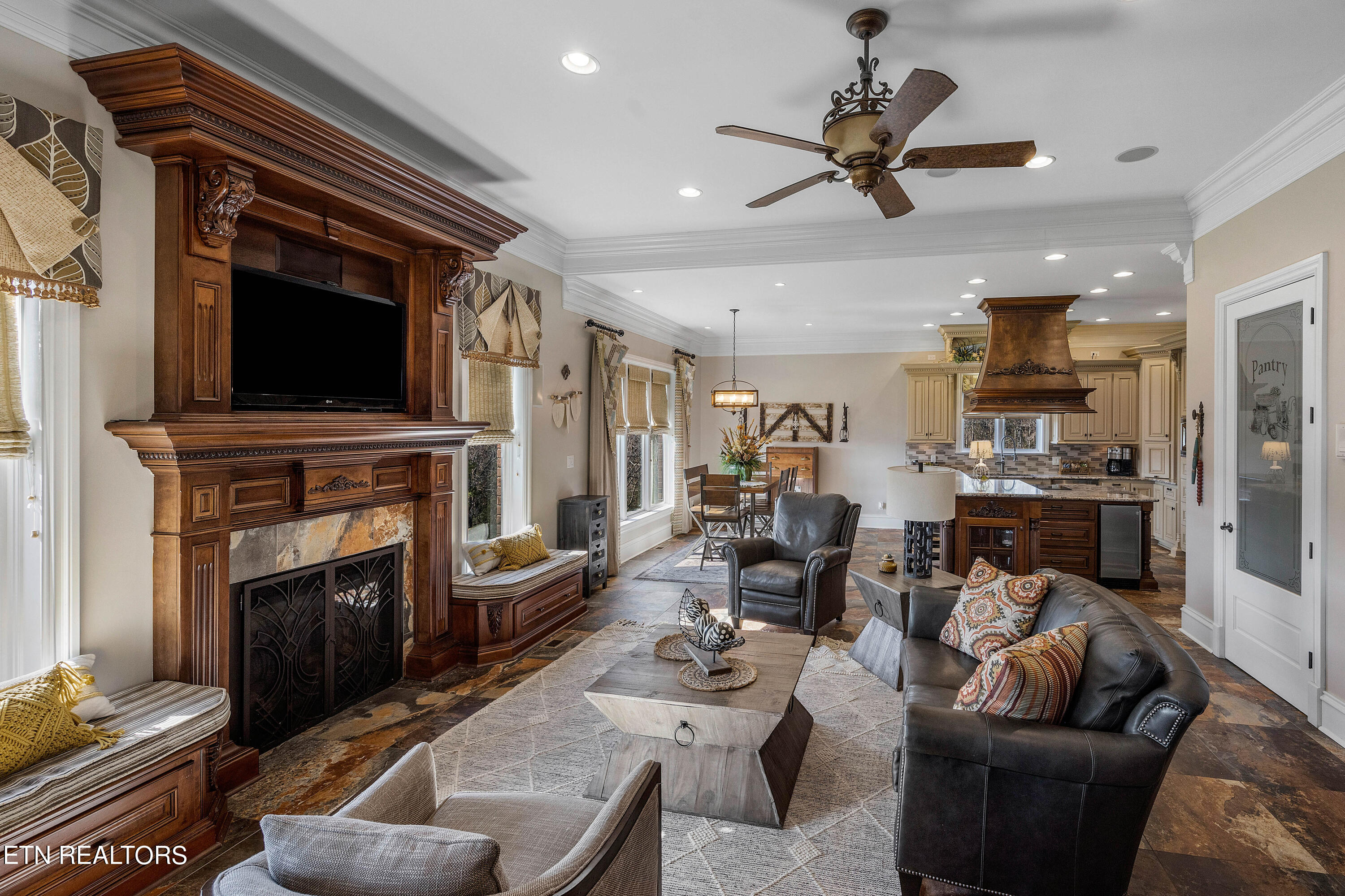 1919 Legend View Court Sevierville TN 37862