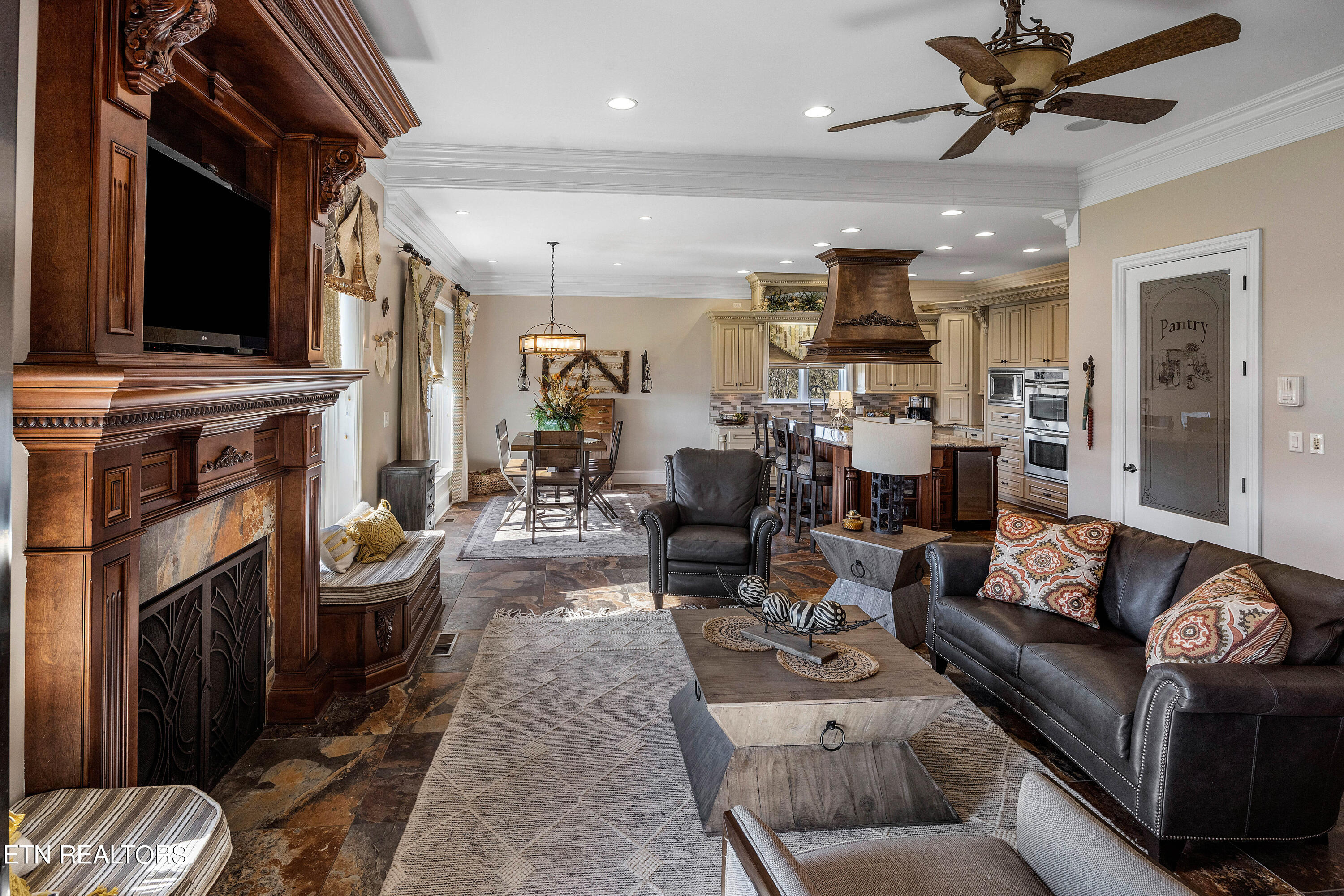 1919 Legend View Court Sevierville TN 37862