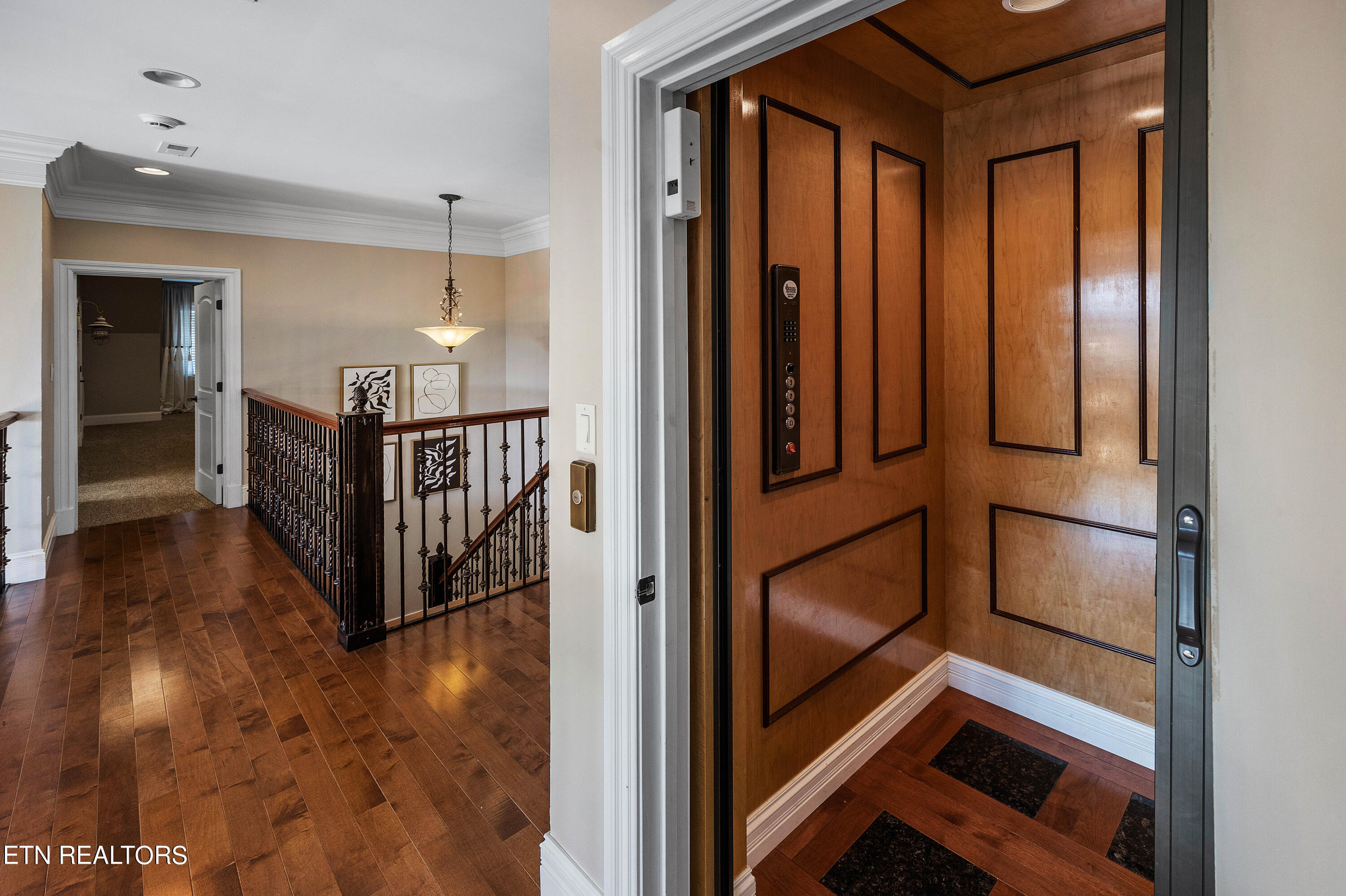 1919 Legend View Court Sevierville TN 37862