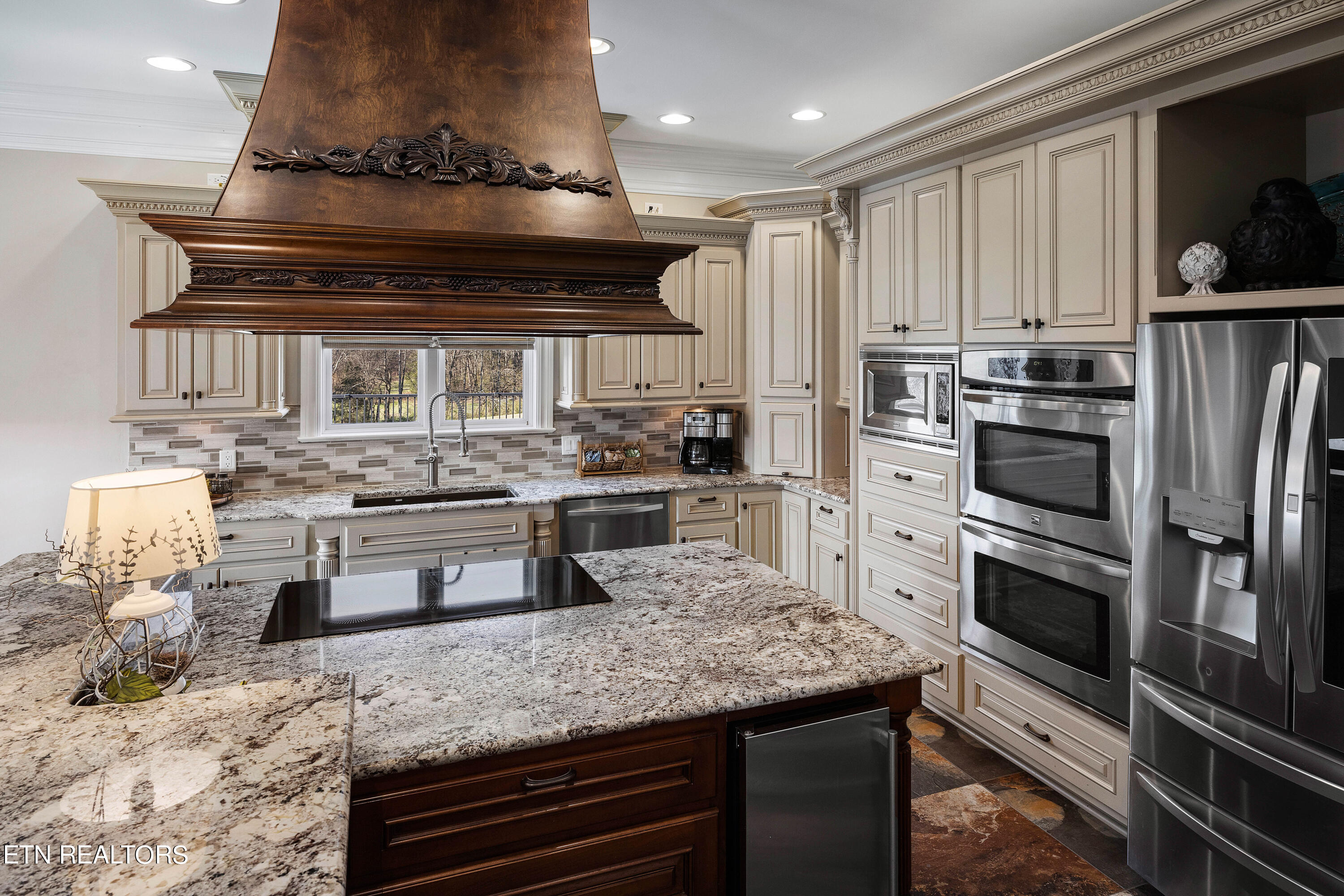 1919 Legend View Court Sevierville TN 37862