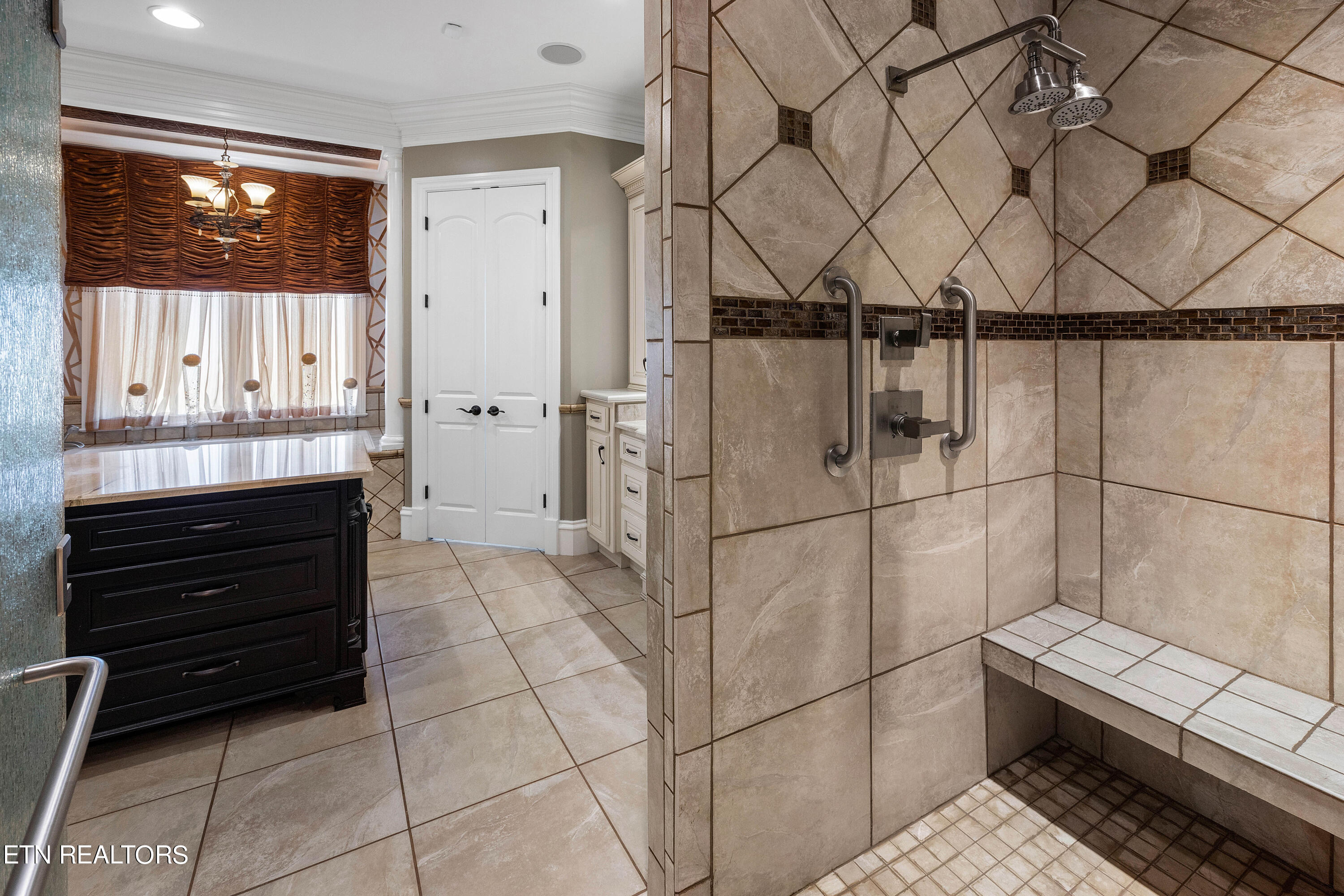 1919 Legend View Court Sevierville TN 37862