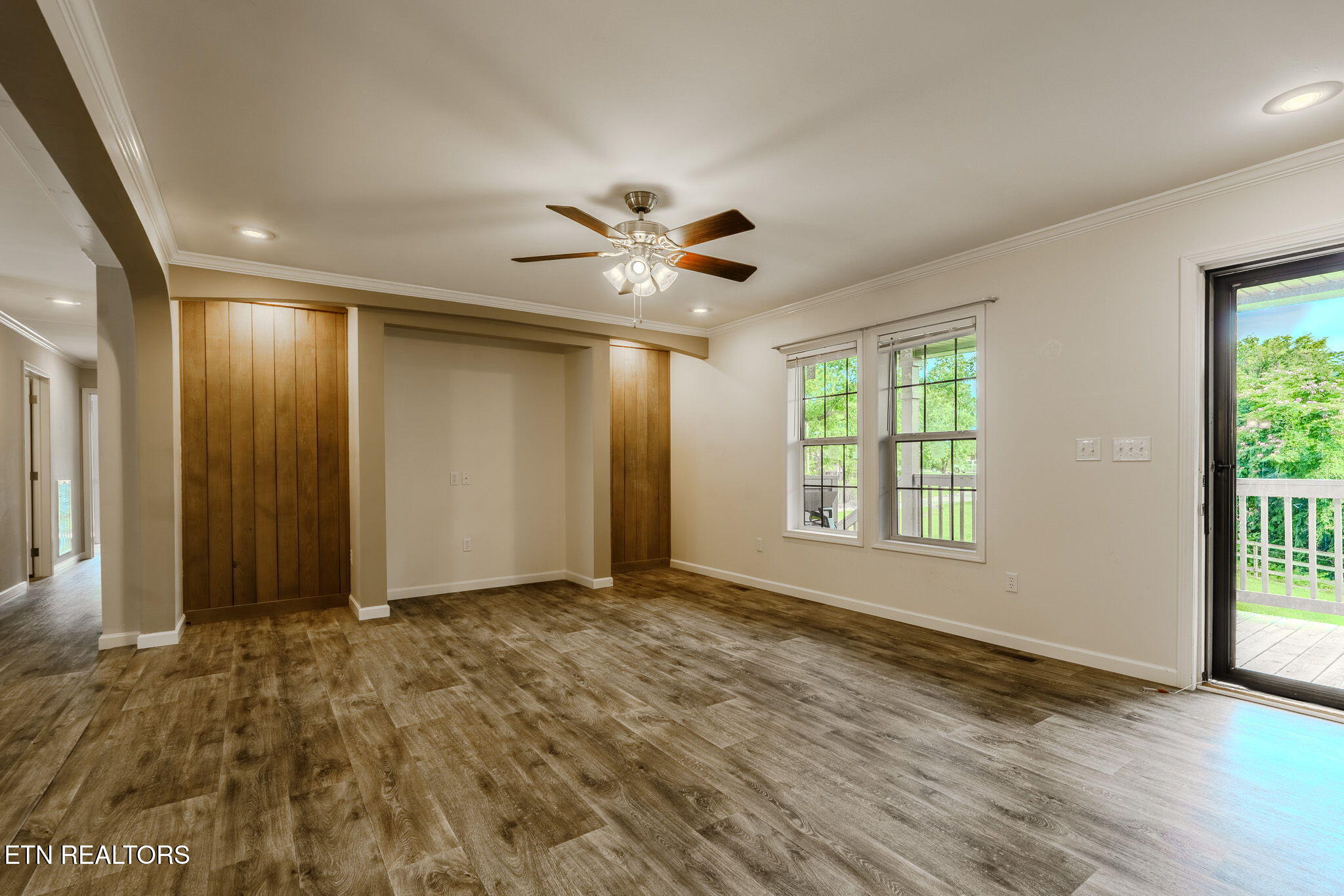 938 Mountain View Street Pigeon Forge TN 37863
