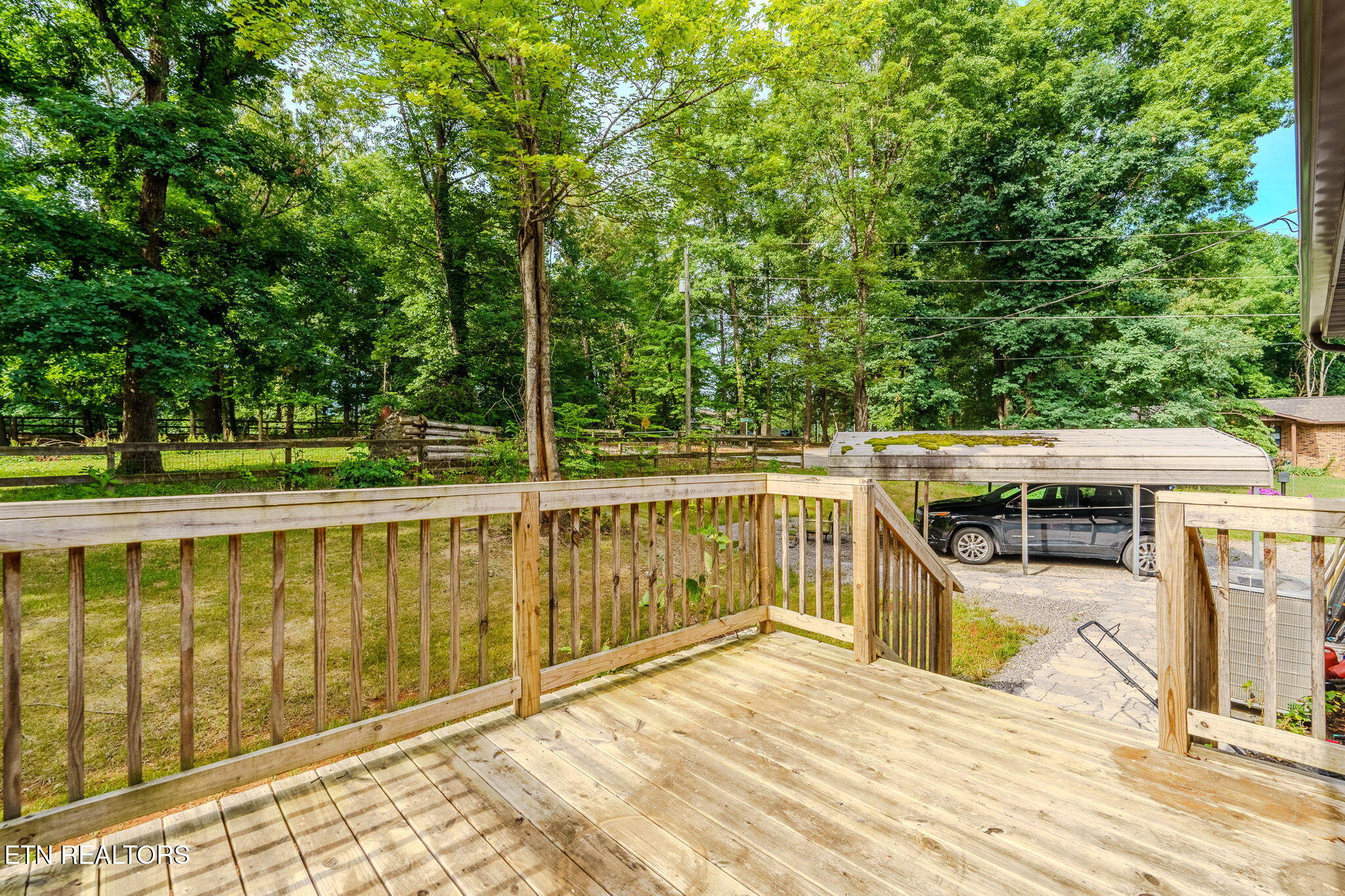 938 Mountain View Street Pigeon Forge TN 37863
