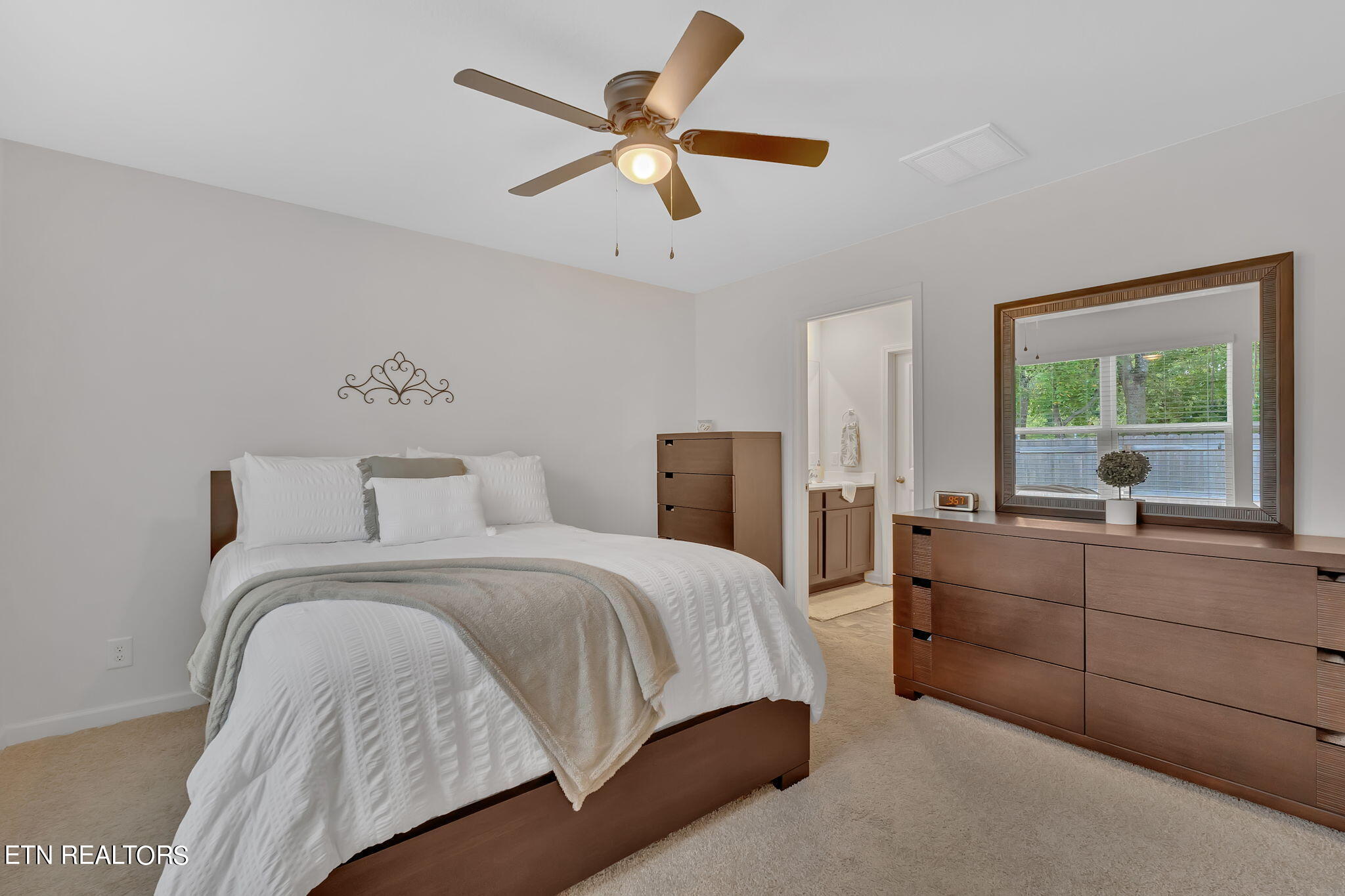 152 Jesse Baker Lane Jefferson City TN 37760