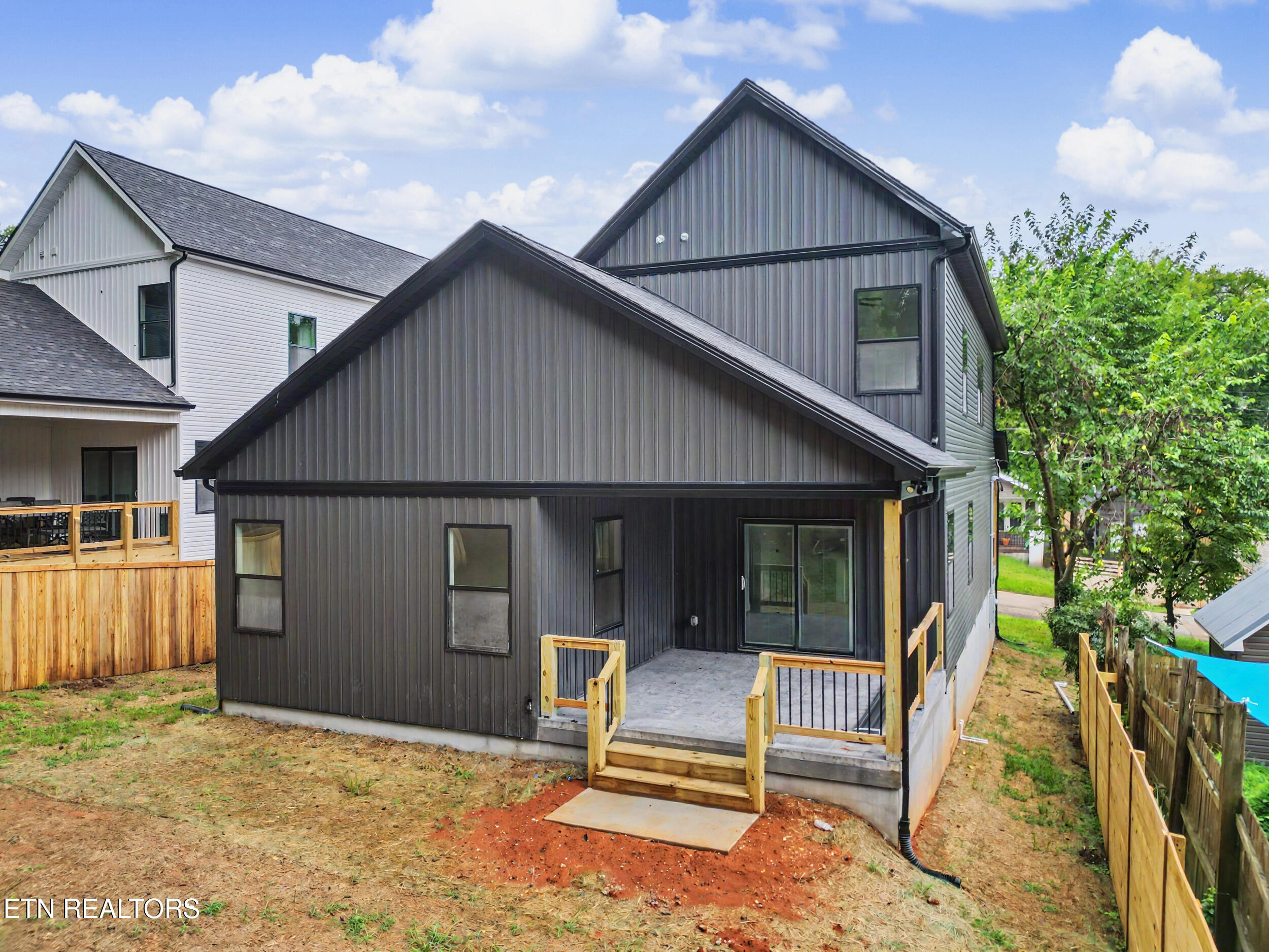 2218 Lincoln Street Knoxville TN 37920