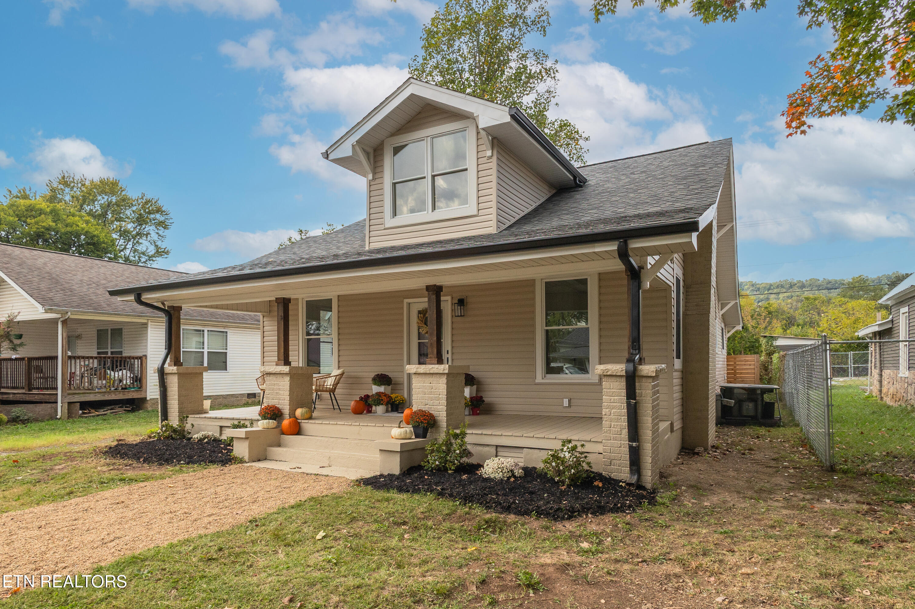 227 E Morelia Avenue Knoxville TN 37917
