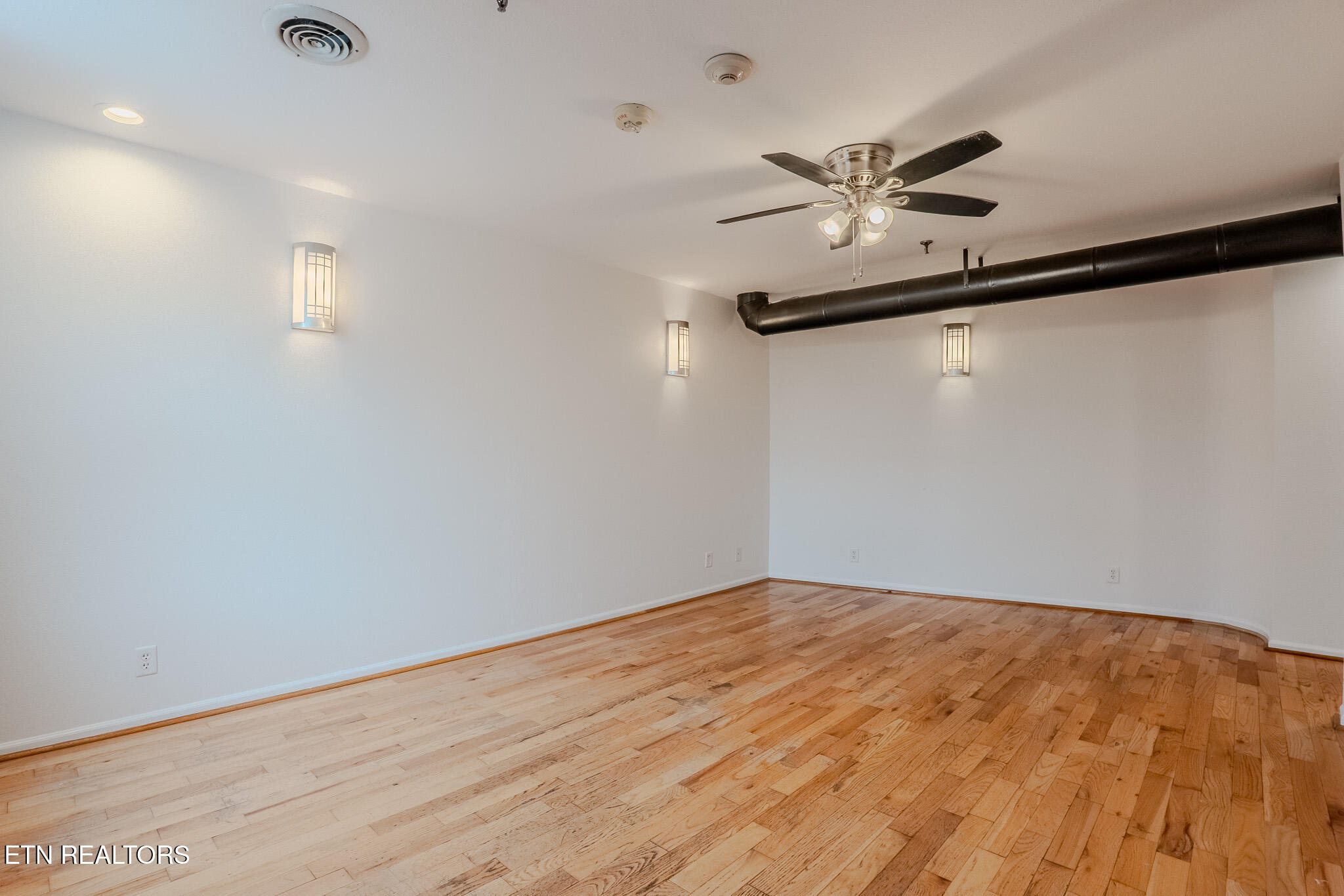 105 W Jackson Avenue Knoxville TN 37902