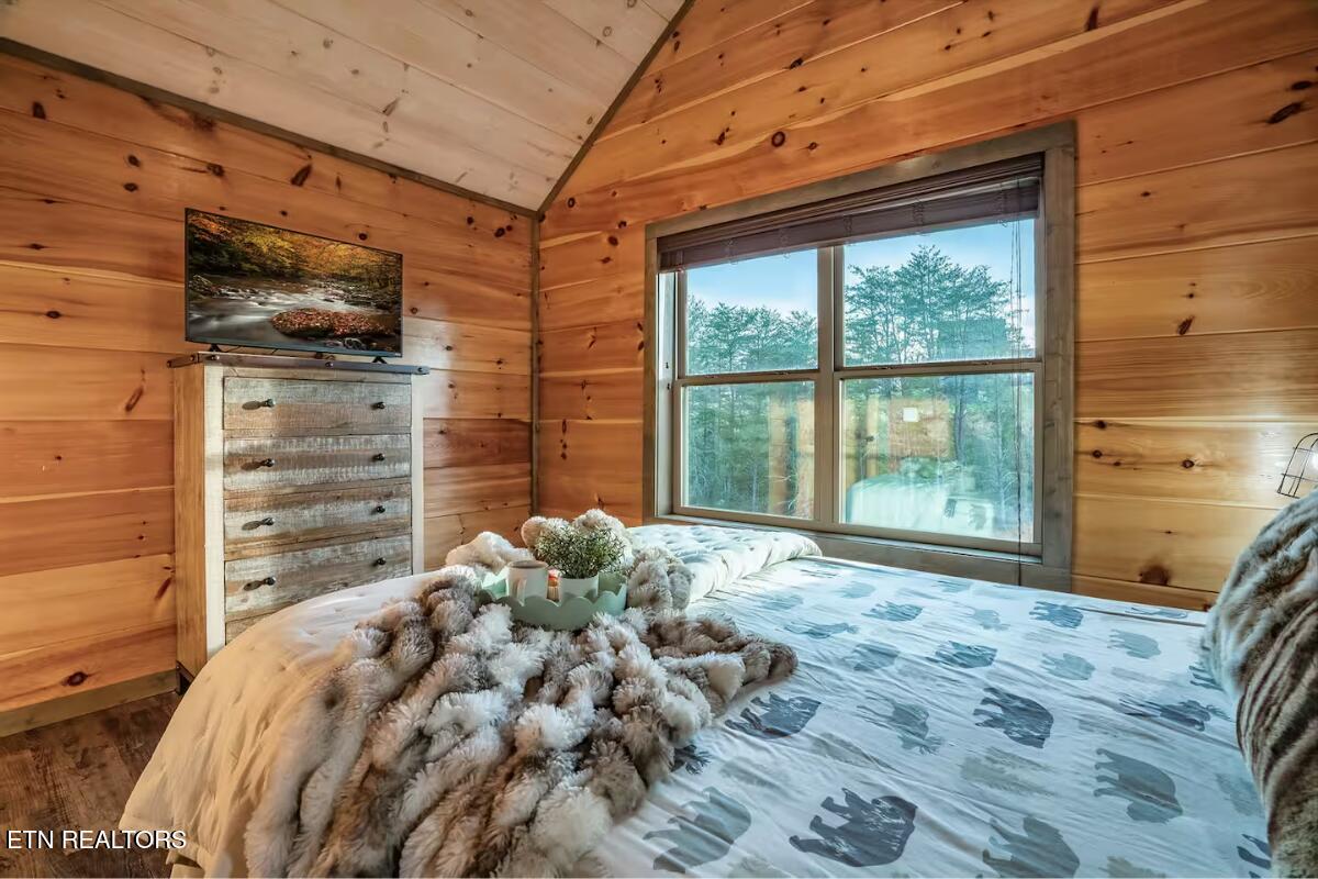 309 Paul Lafollette Way Sevierville TN 37876