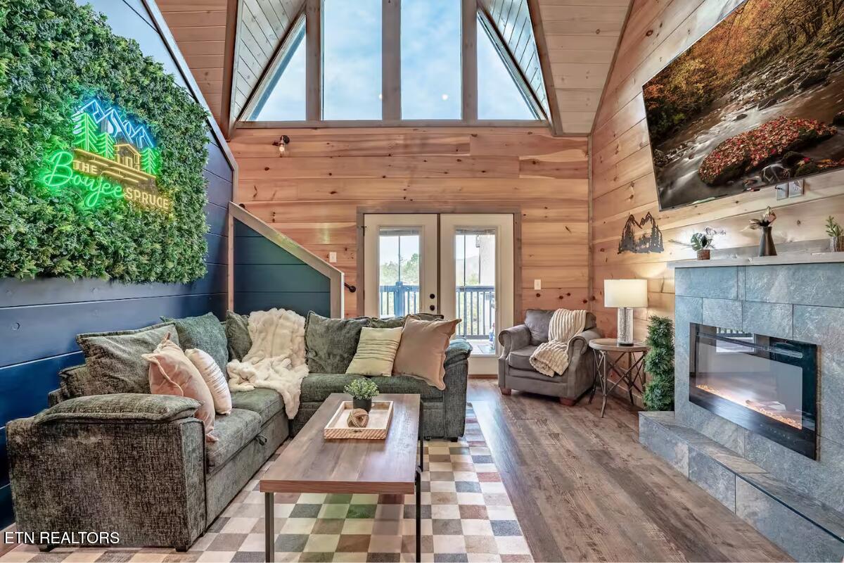 309 Paul Lafollette Way Sevierville TN 37876