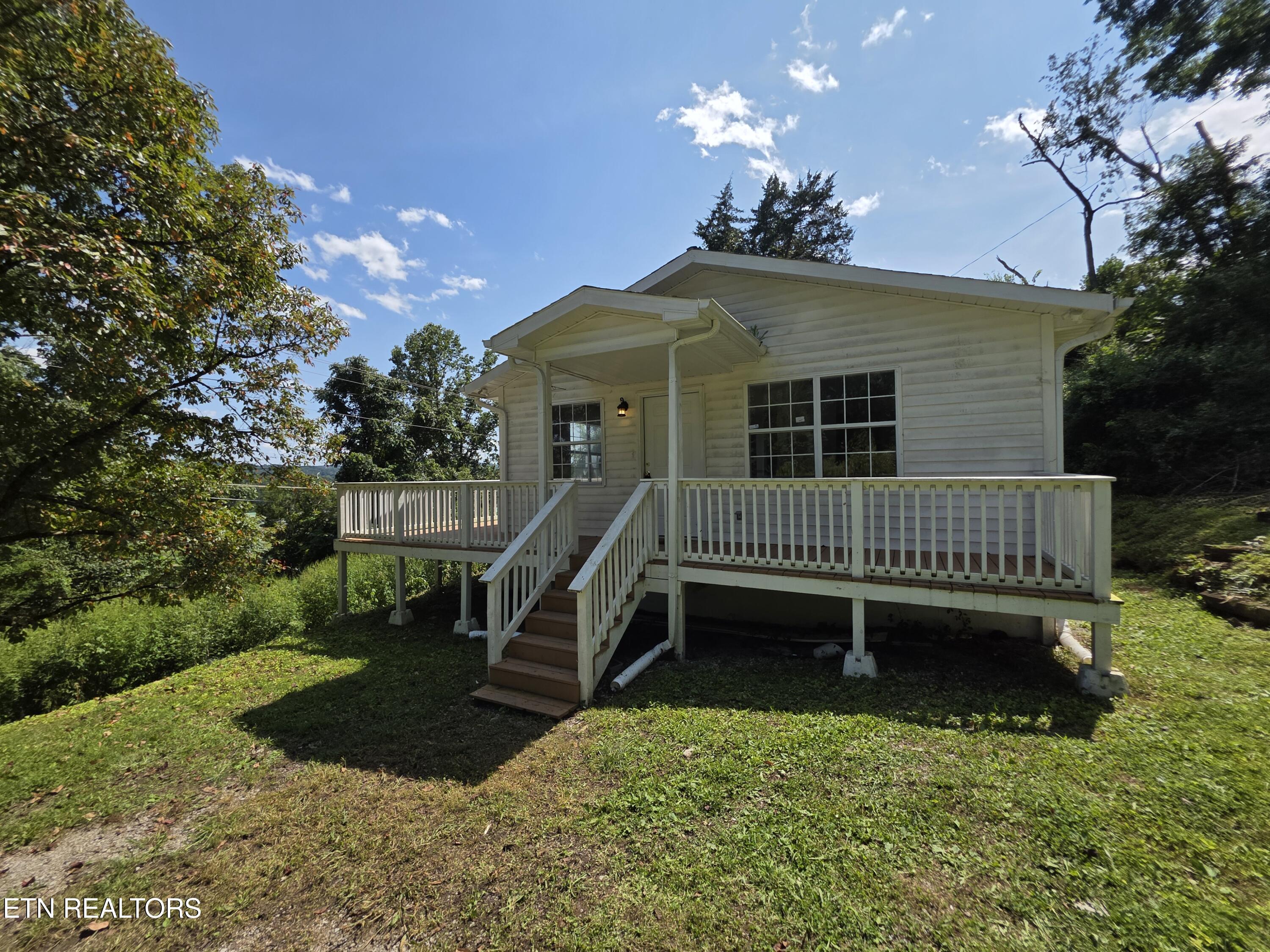 1115 Back Valley Road Lafollette TN 37766