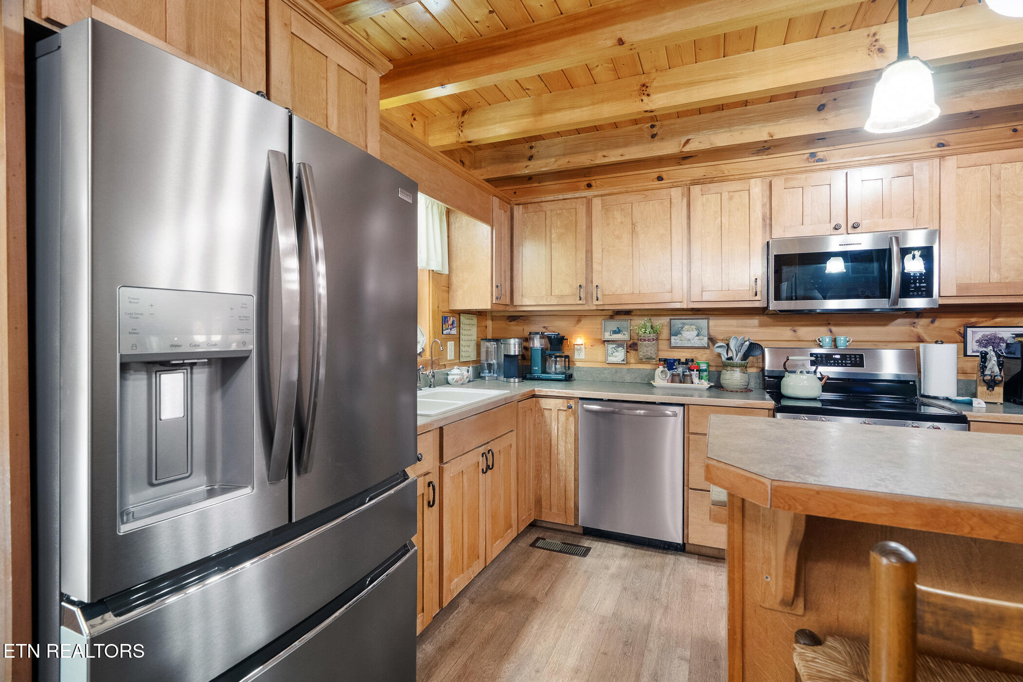 1917 Lee Proffitt Way Sevierville TN 37876