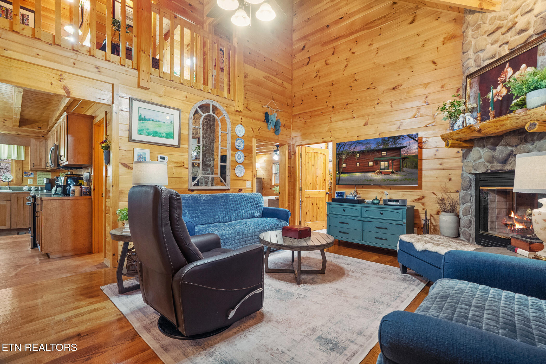 1917 Lee Proffitt Way Sevierville TN 37876