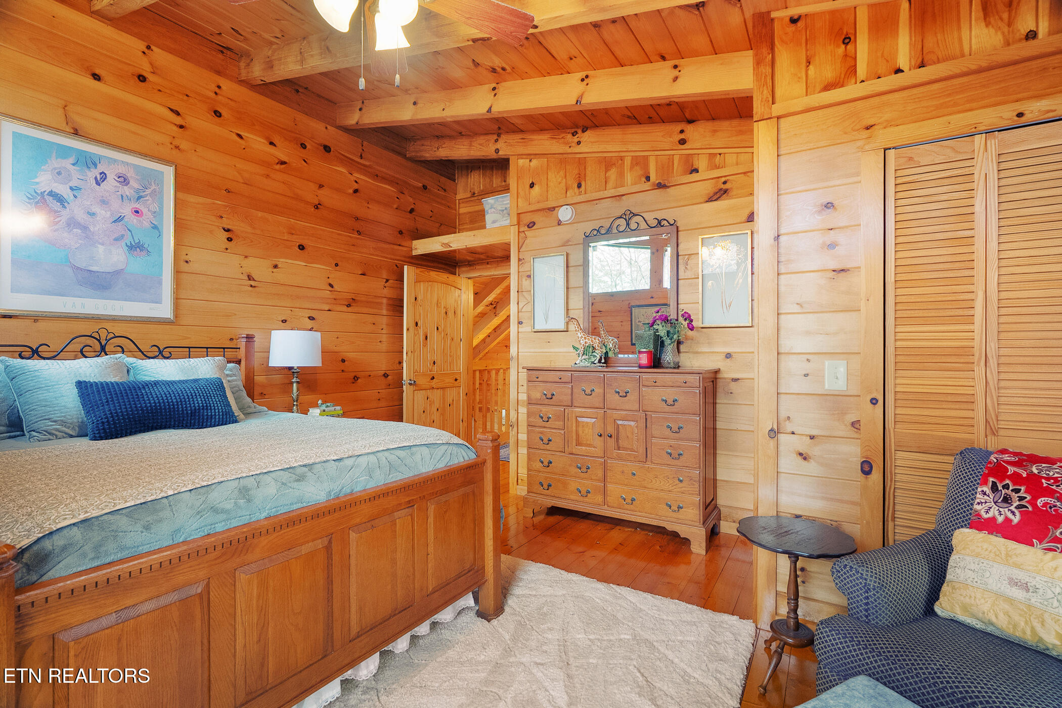 1917 Lee Proffitt Way Sevierville TN 37876