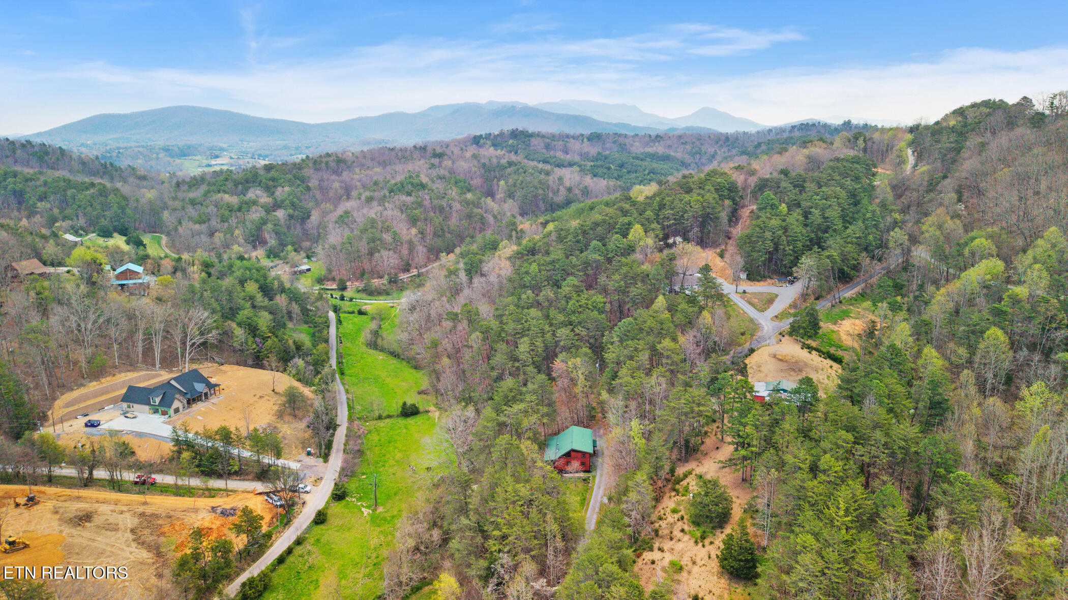 1917 Lee Proffitt Way Sevierville TN 37876