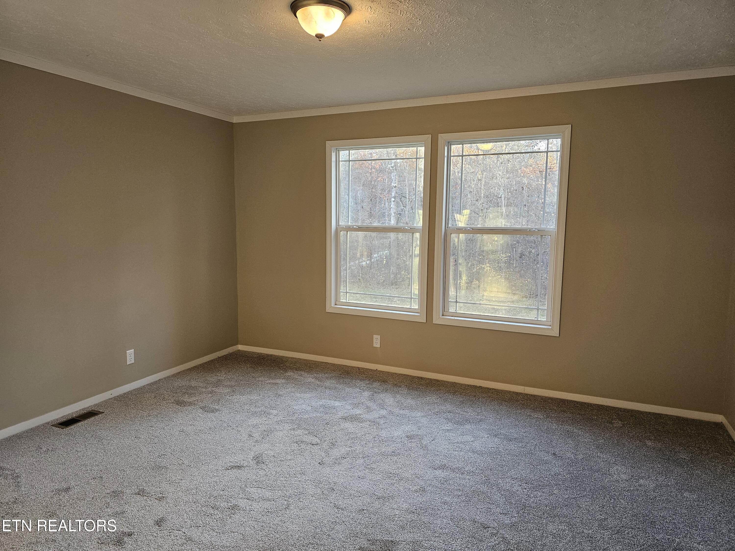 196 Red Hill Road Sunbright TN 37872