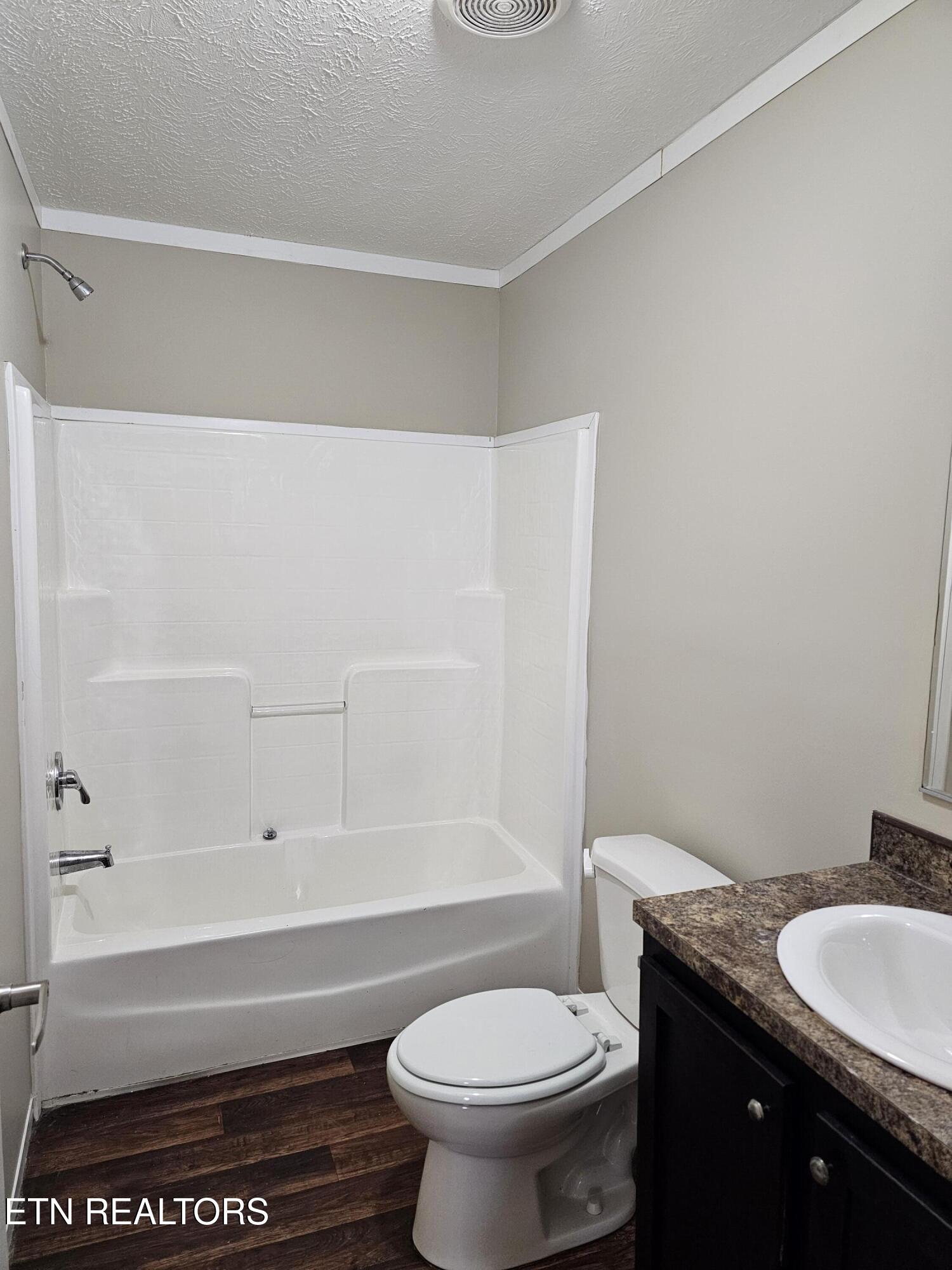 196 Red Hill Road Sunbright TN 37872