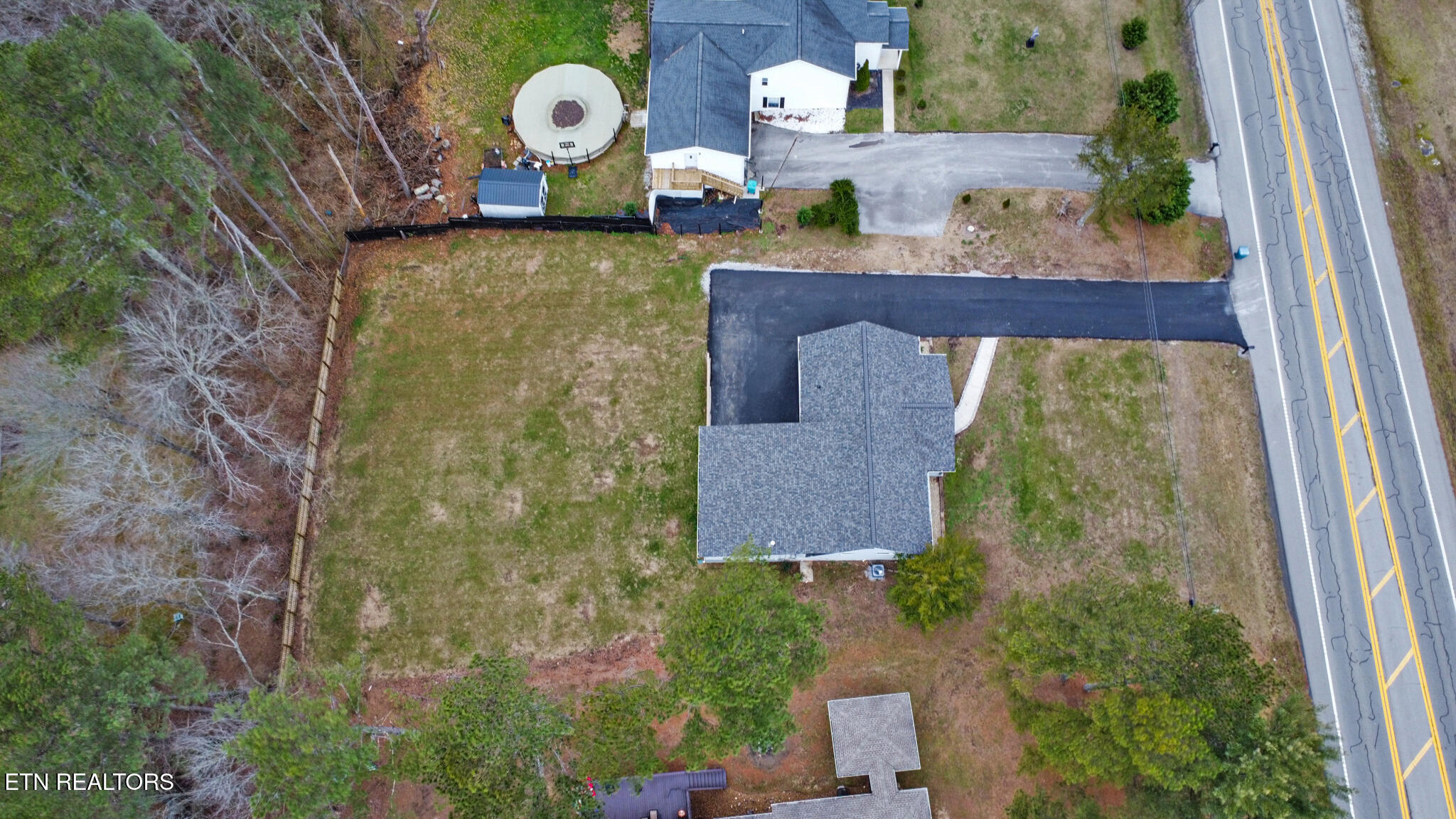 1177 Sparta Highway Crossville TN 38572