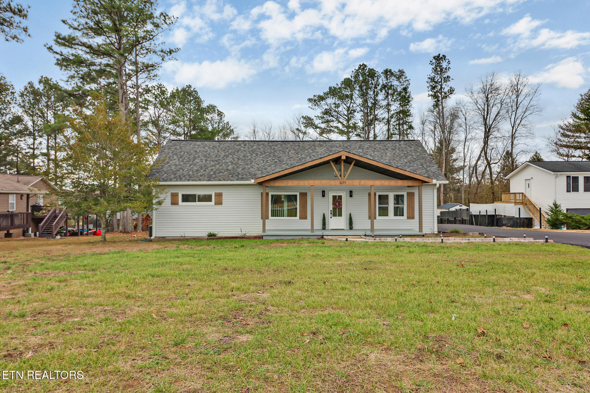 1177 Sparta Highway Crossville TN 38572