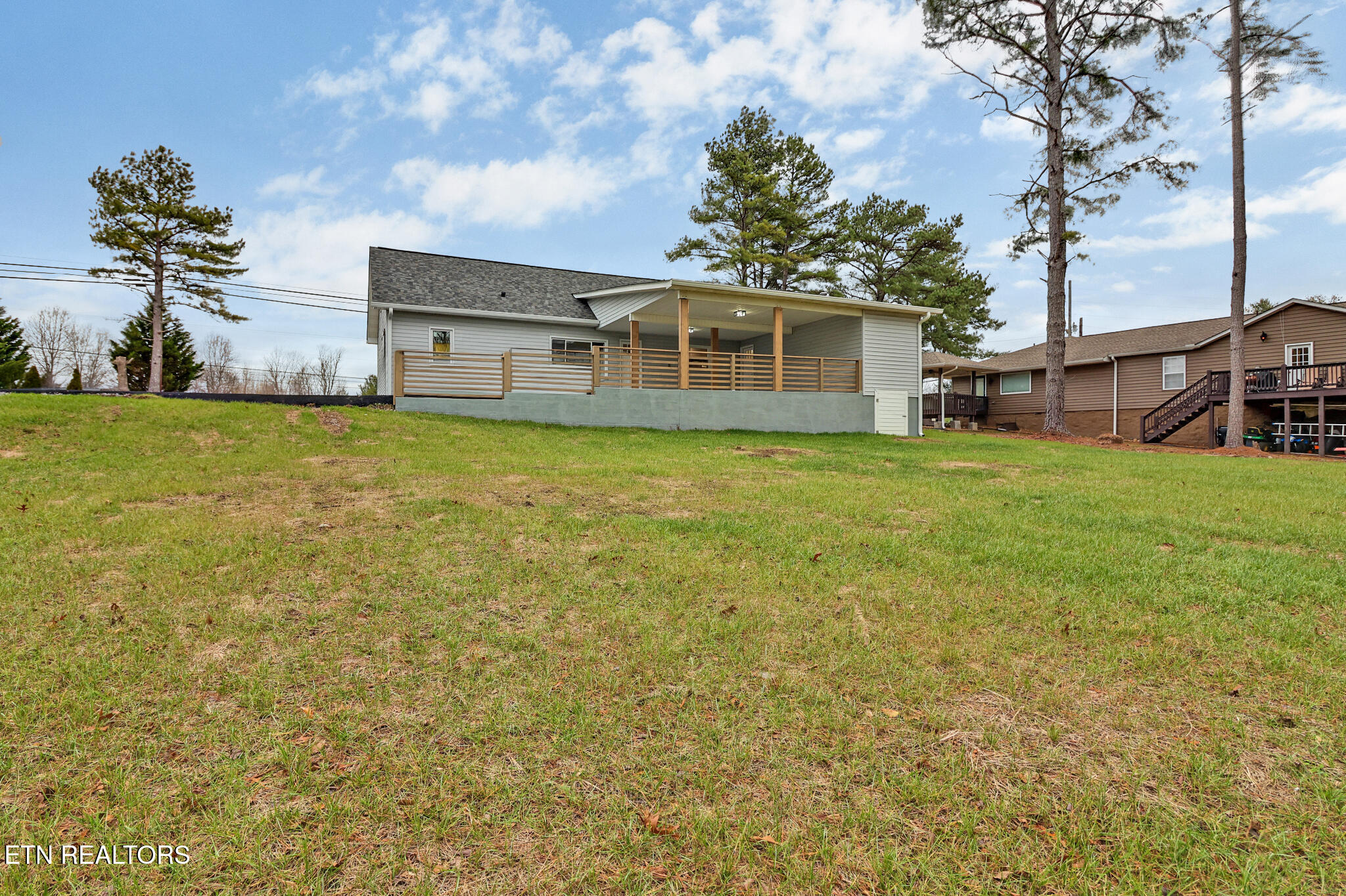 1177 Sparta Highway Crossville TN 38572