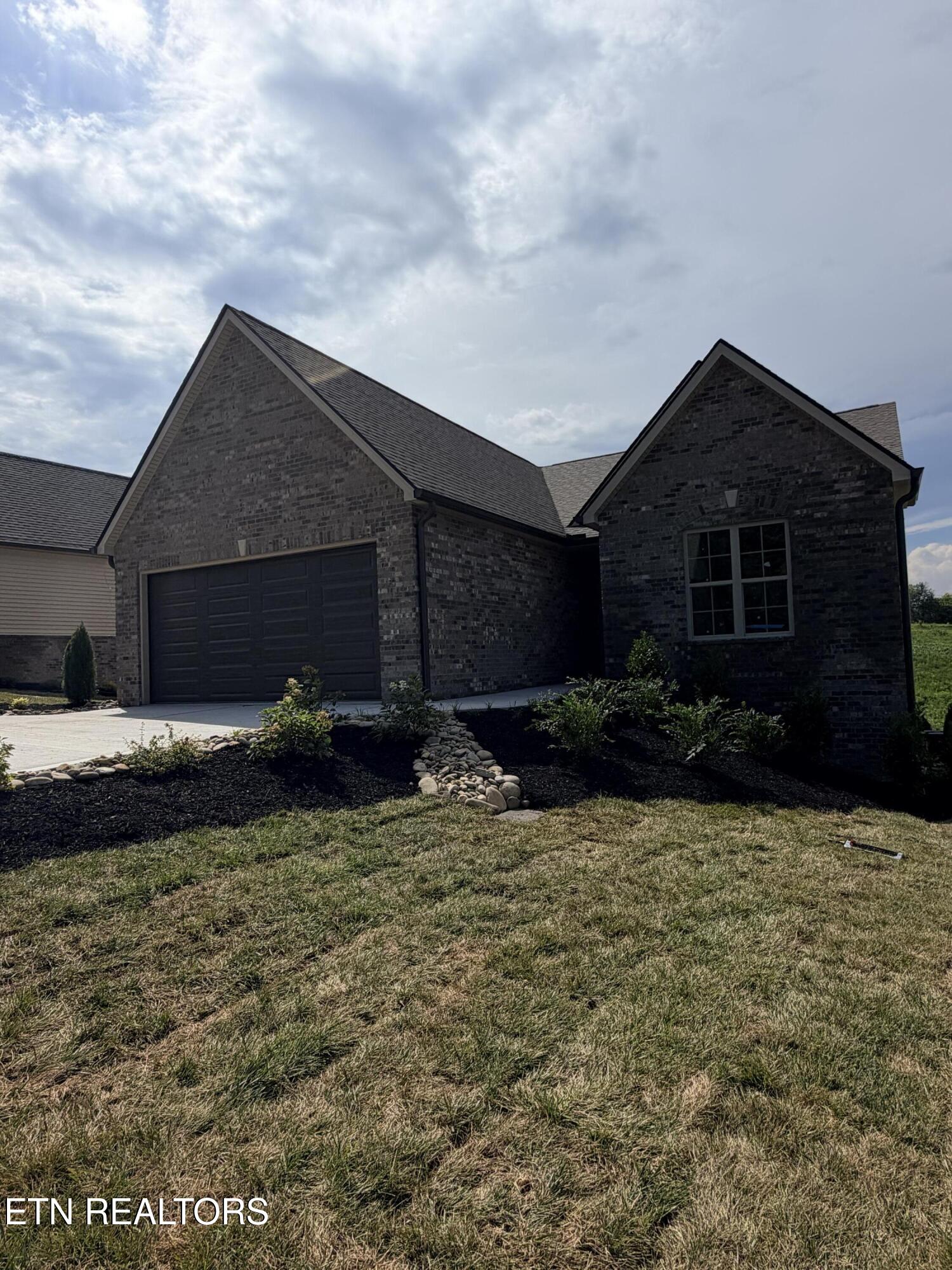 2271 Boulder Crest Lane Sevierville TN 37876