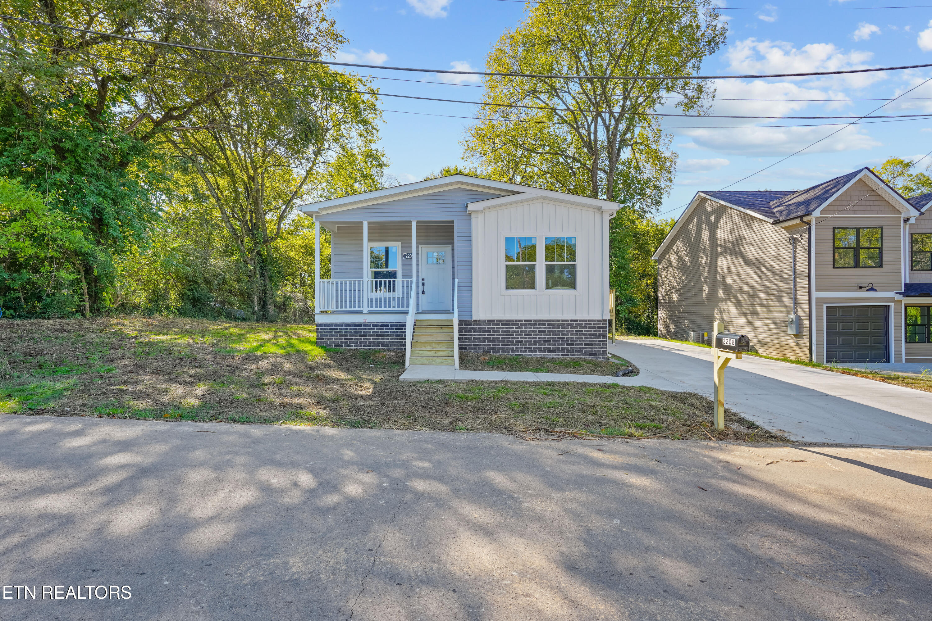 2208 Cityview Avenue Knoxville TN 37915