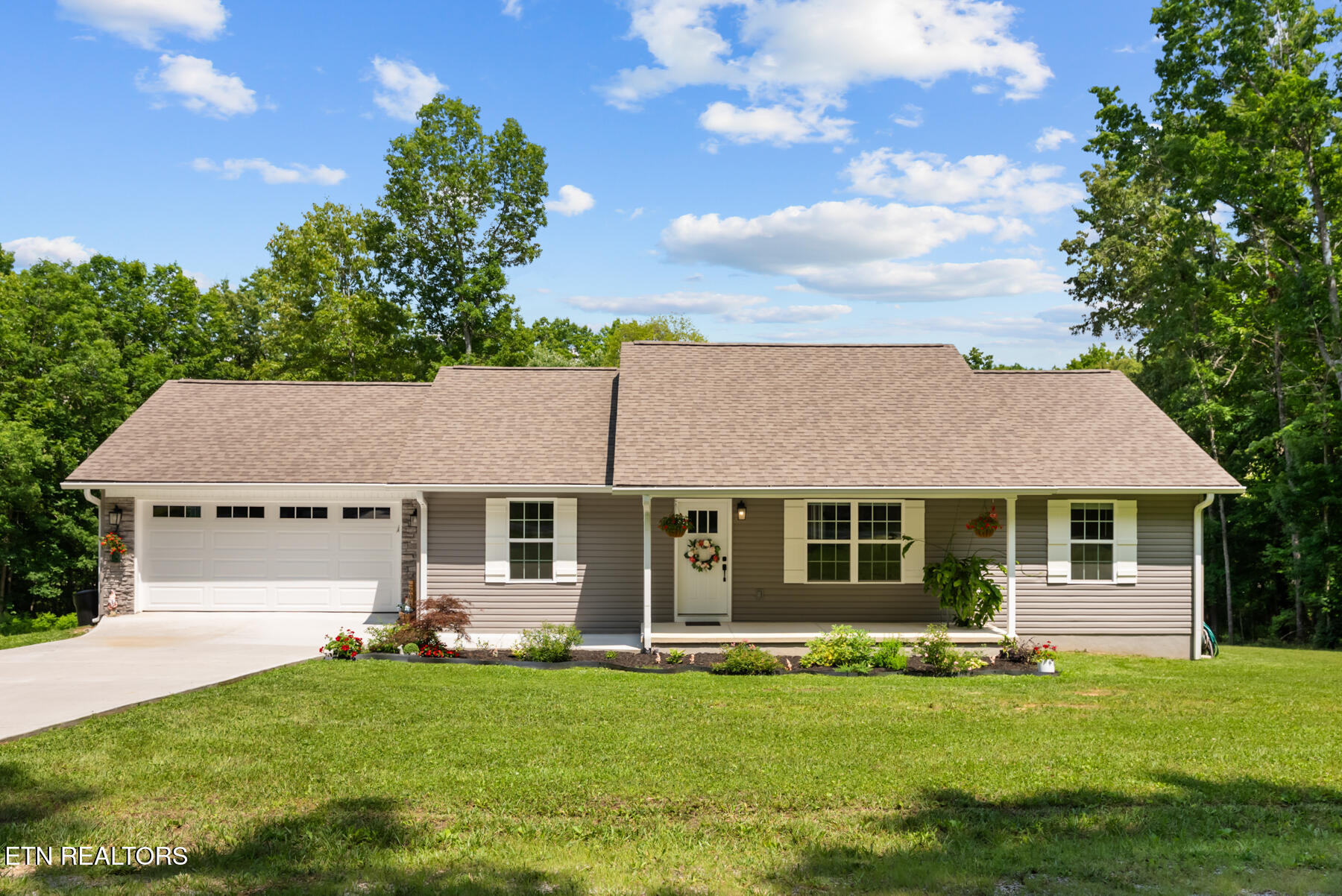601 Catawba Lane Crossville TN 38572