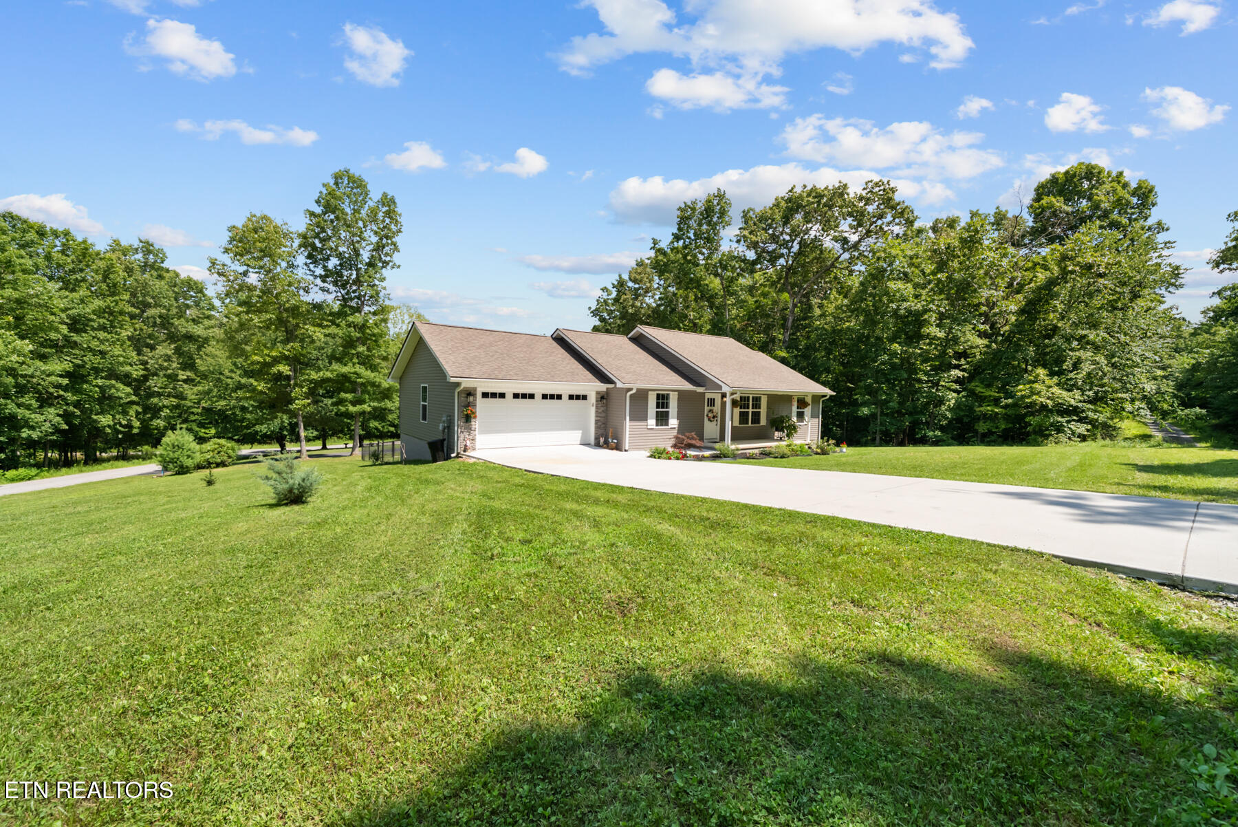 601 Catawba Lane Crossville TN 38572