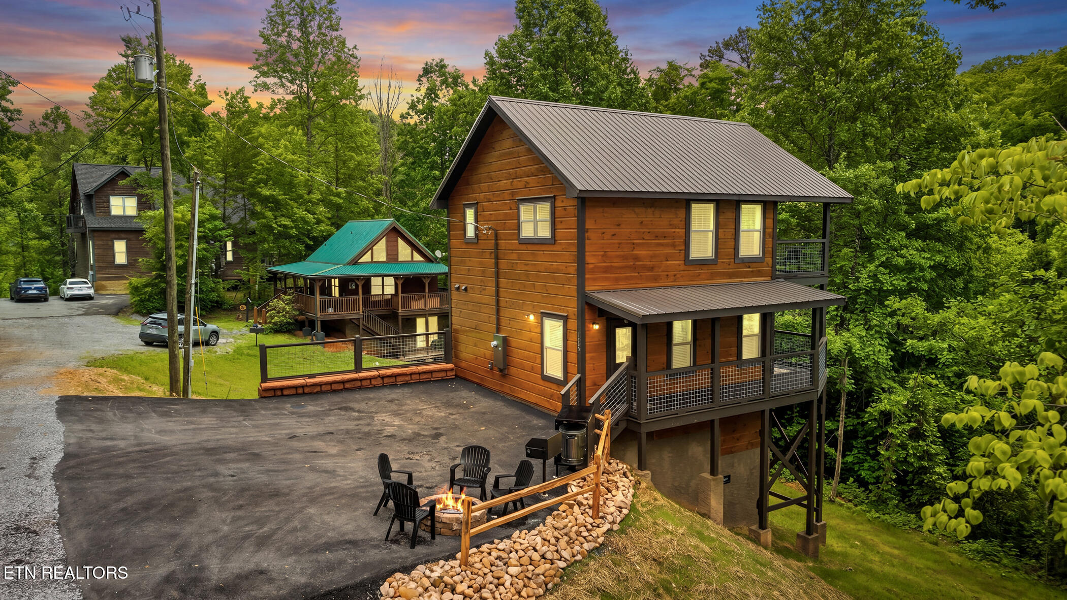 1642 Lake Drive Gatlinburg TN 37738