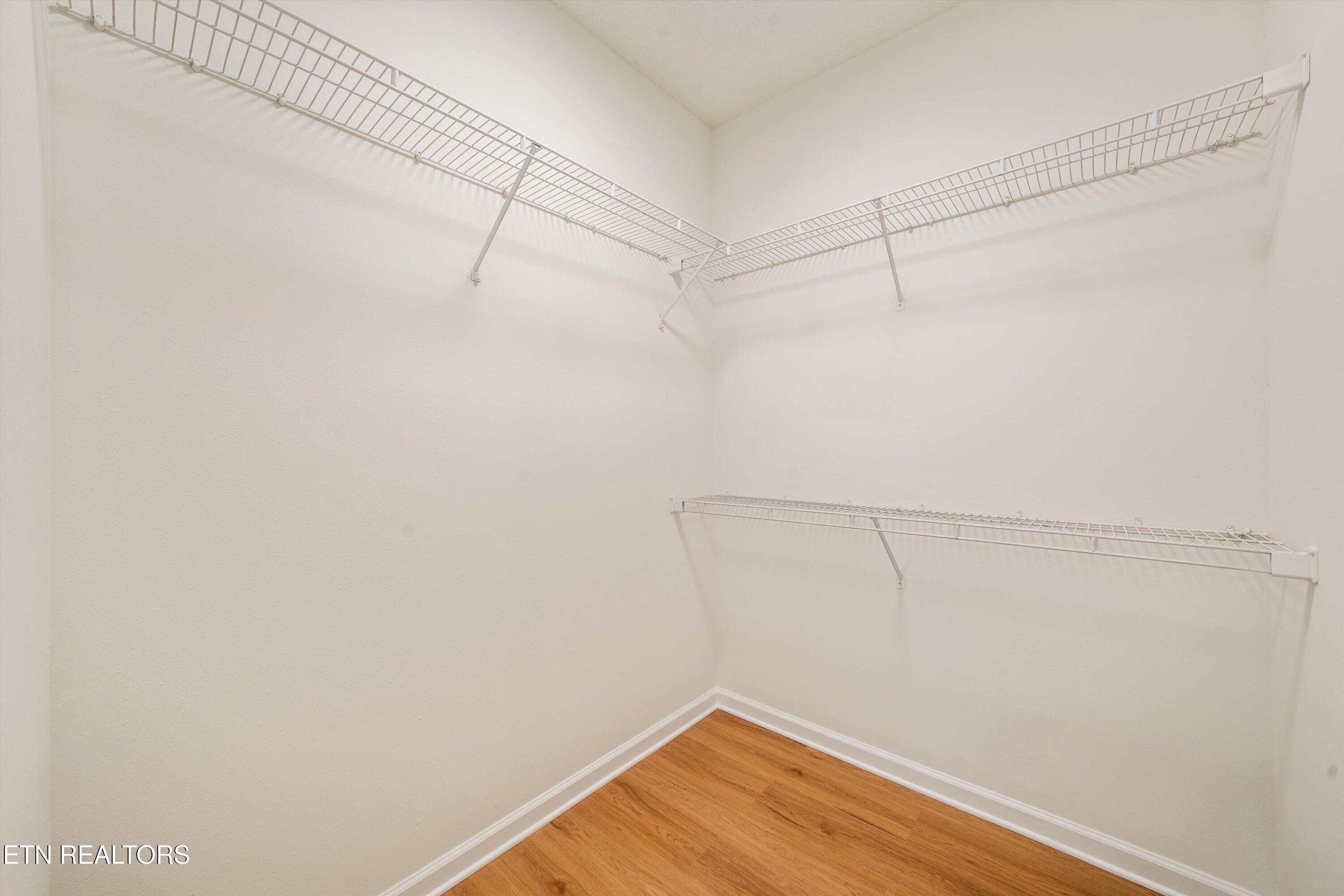 433 Tanasi Way Loudon TN 37774
