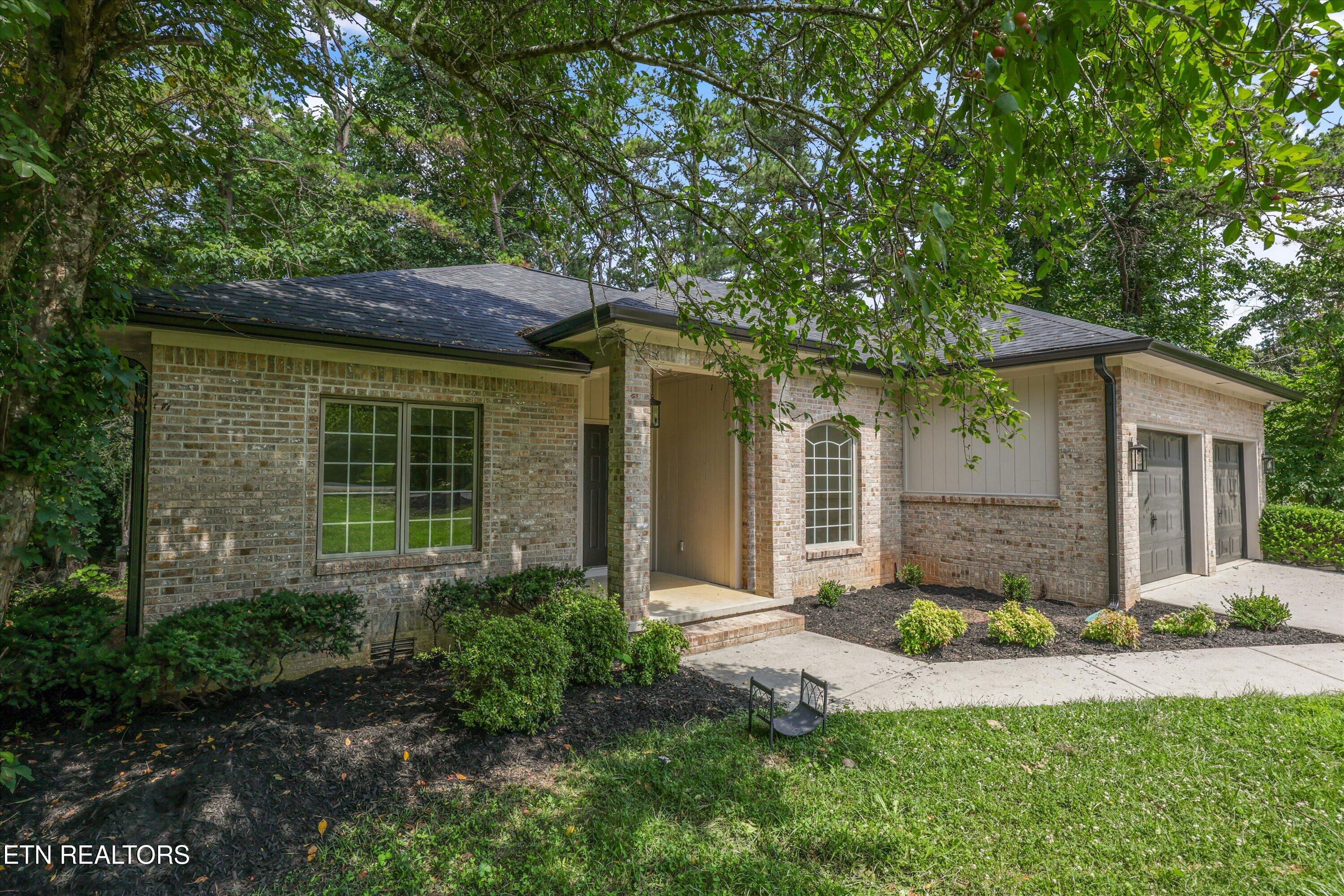 433 Tanasi Way Loudon TN 37774
