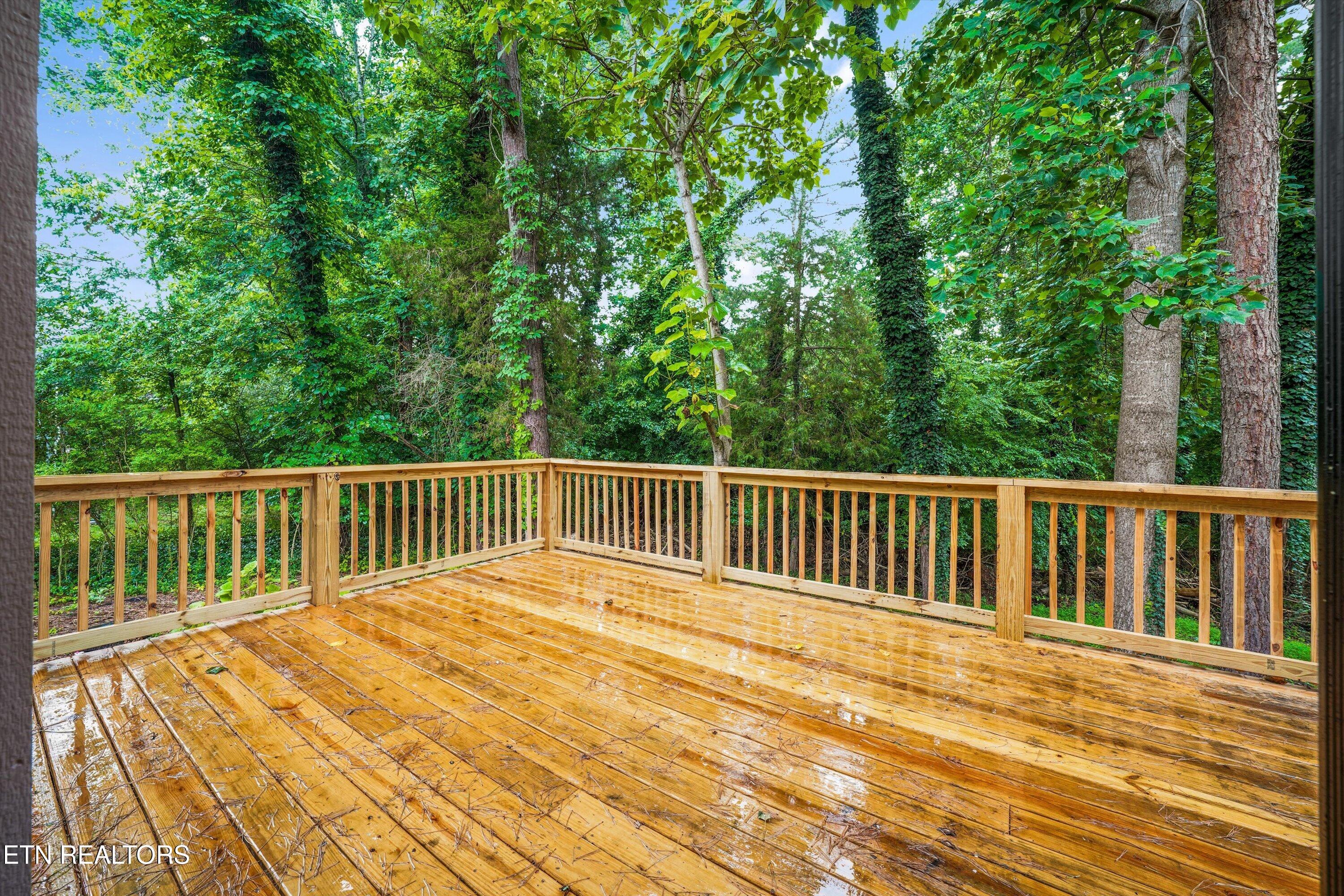 433 Tanasi Way Loudon TN 37774