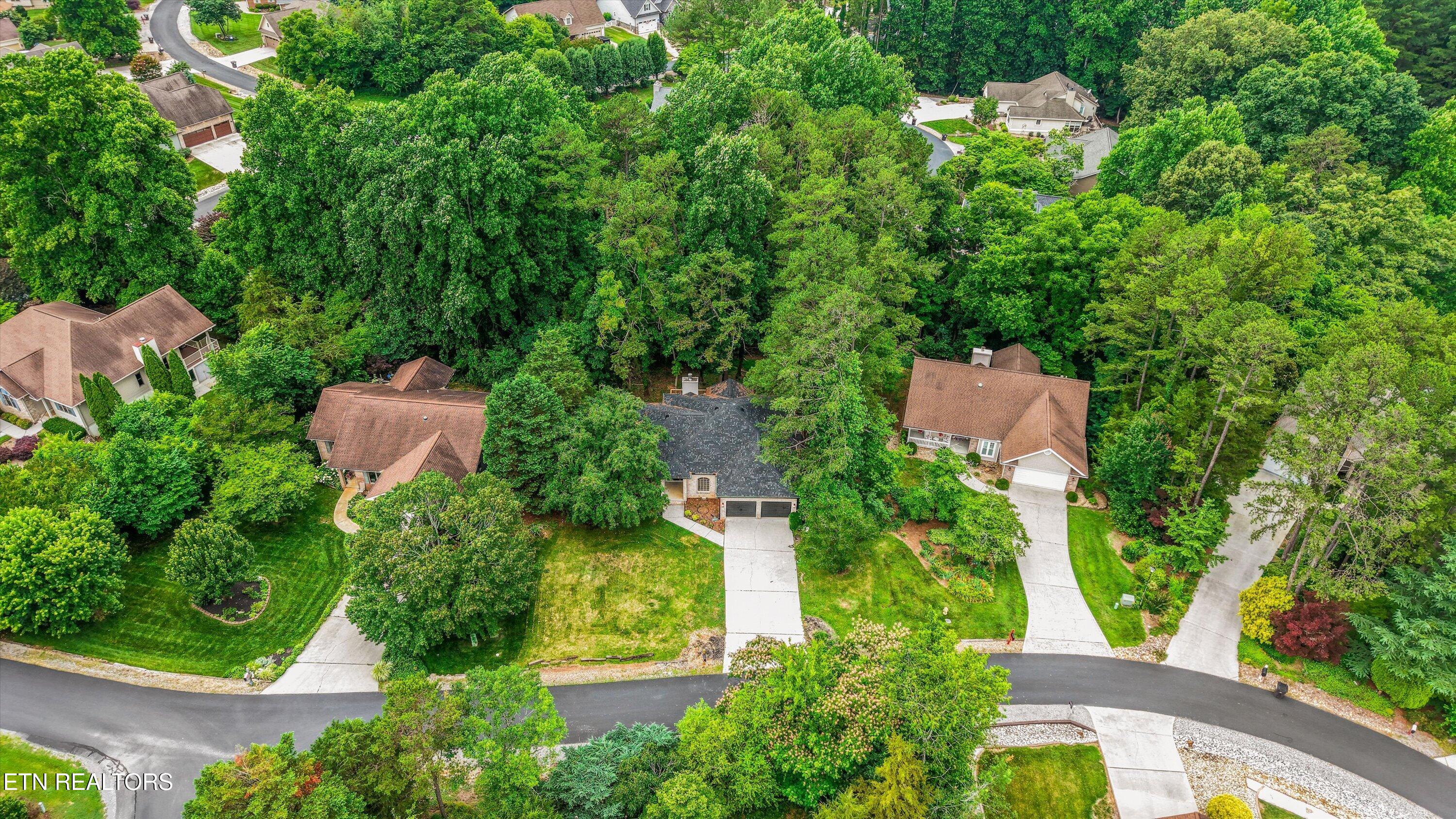433 Tanasi Way Loudon TN 37774