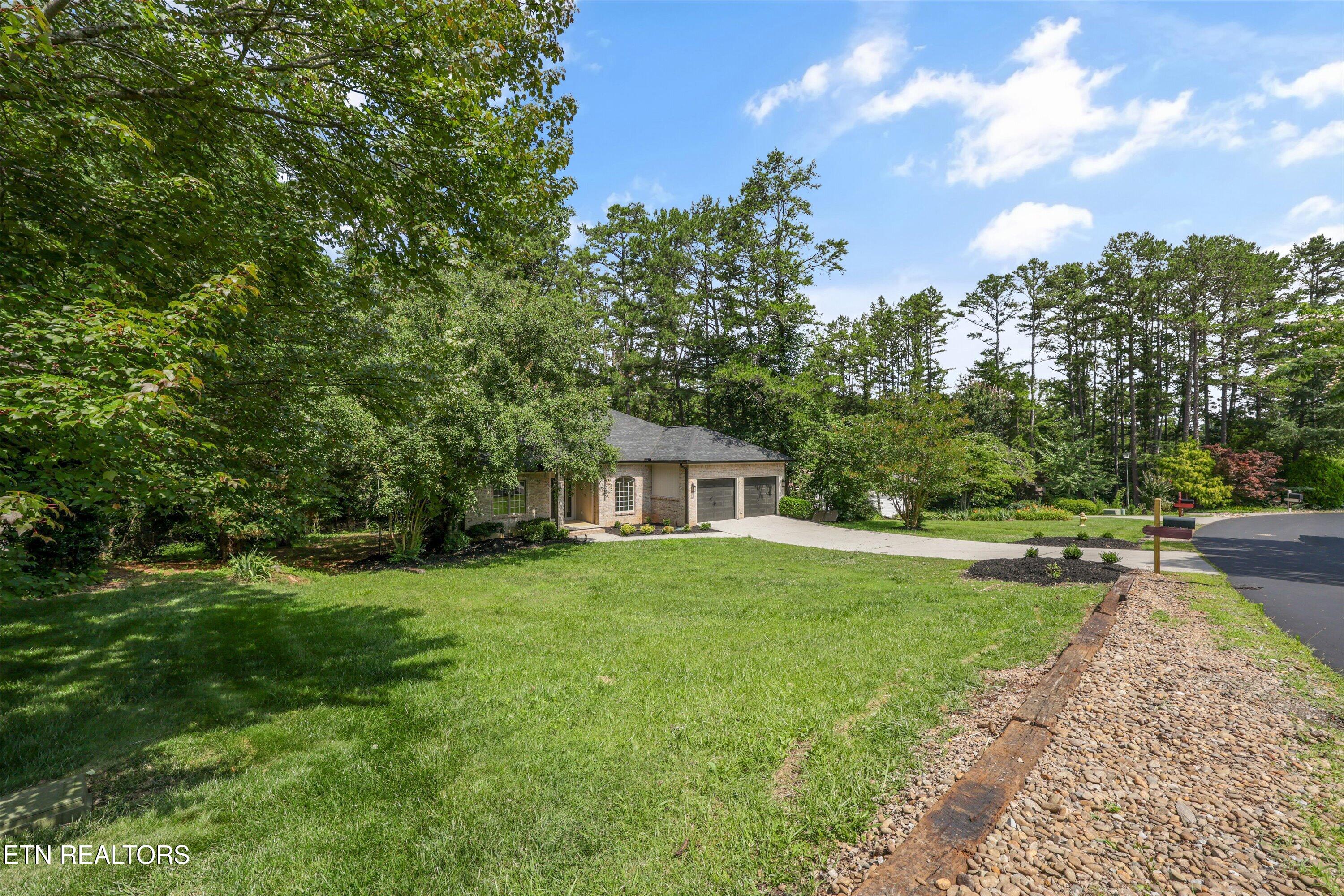 433 Tanasi Way Loudon TN 37774