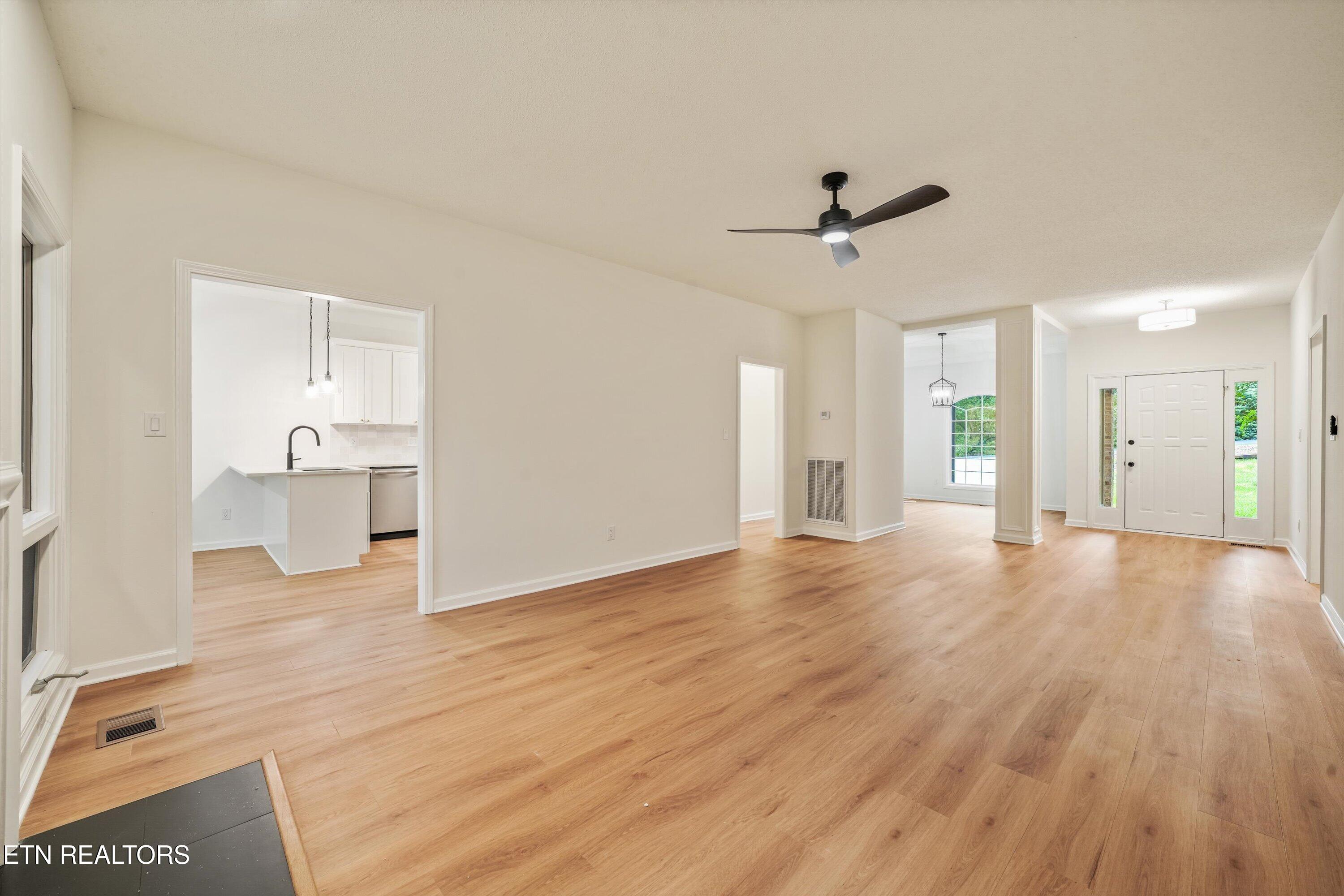 433 Tanasi Way Loudon TN 37774