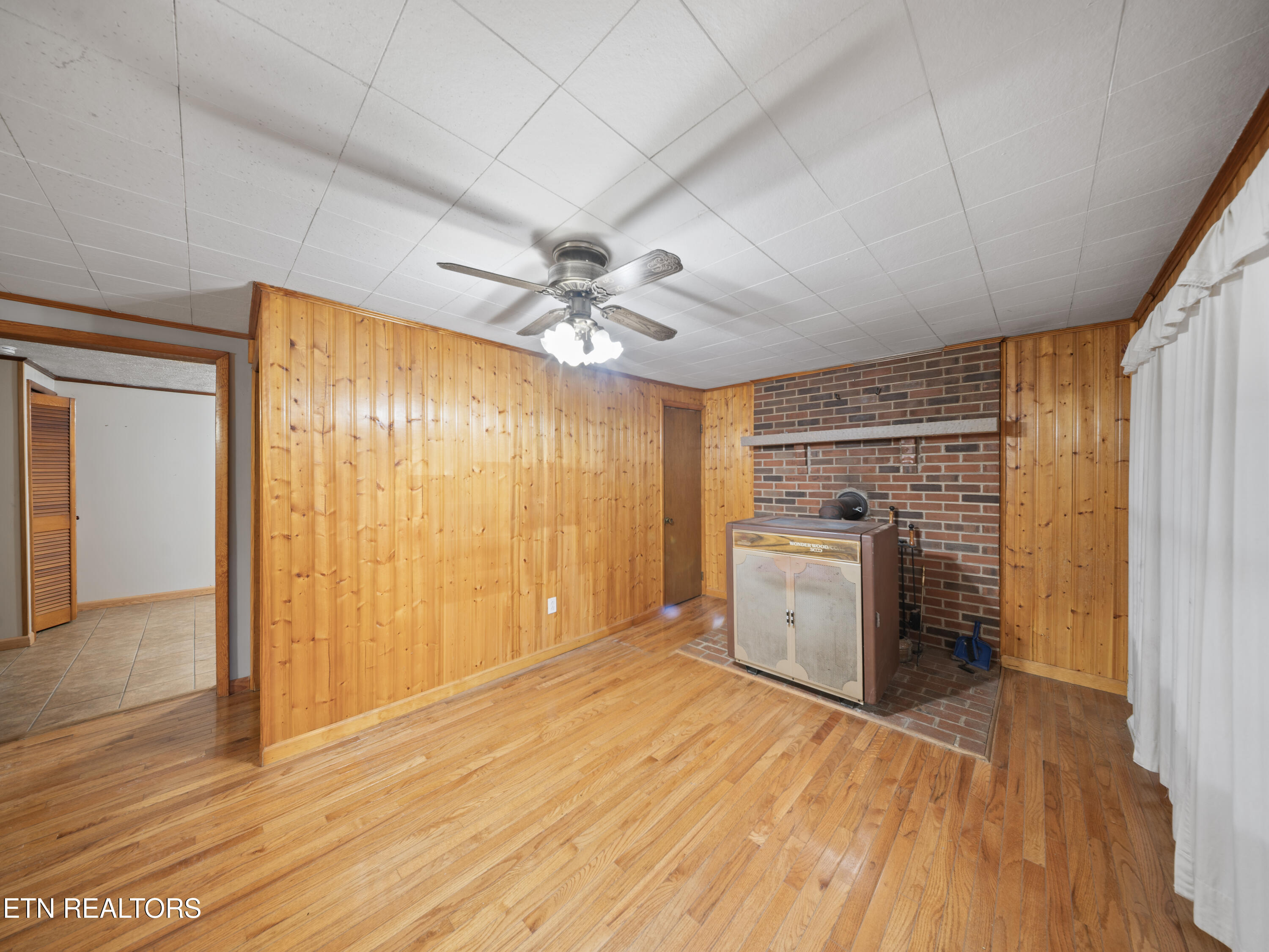 196 Ellis Road Kingston TN 37763