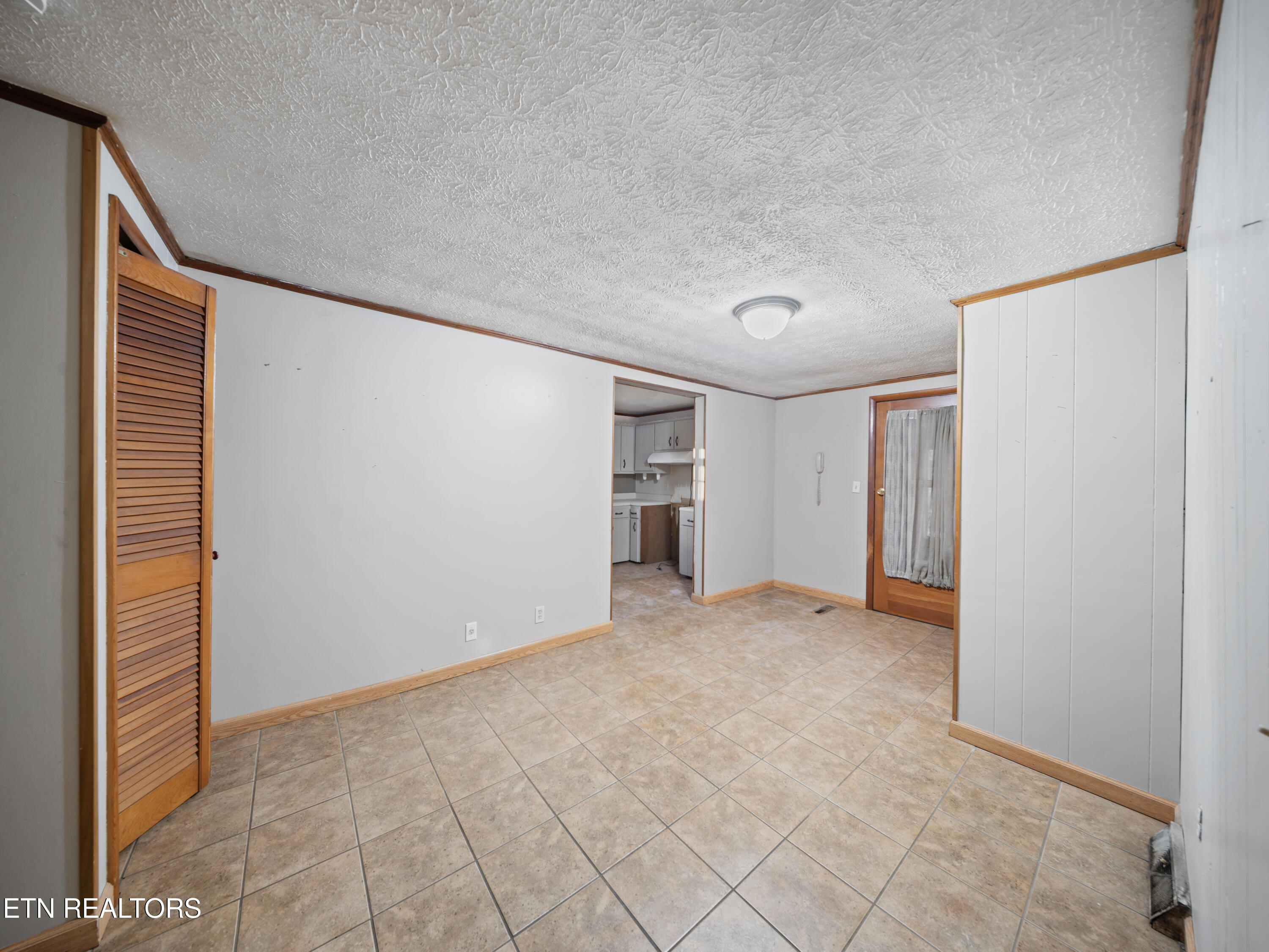 196 Ellis Road Kingston TN 37763