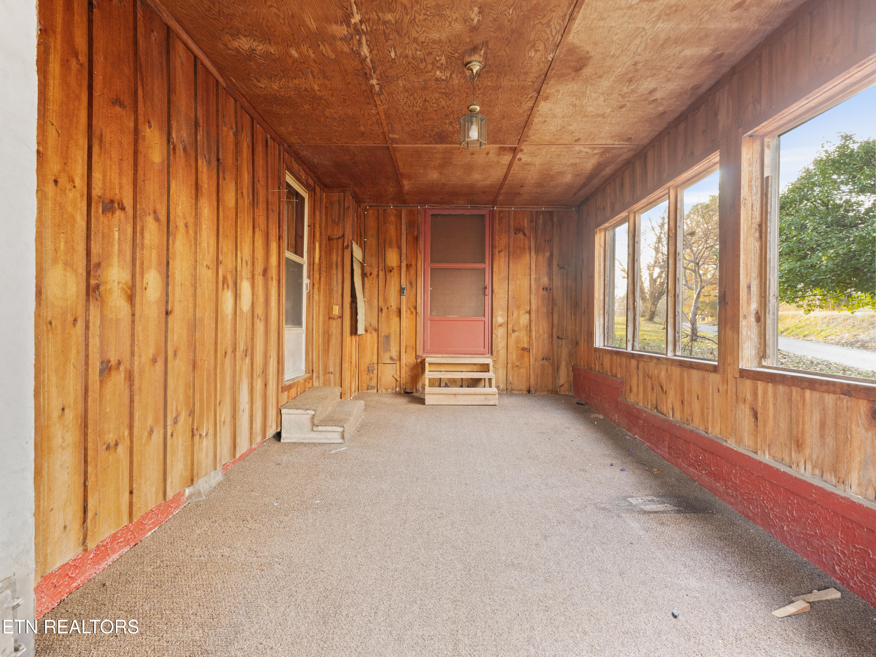 196 Ellis Road Kingston TN 37763