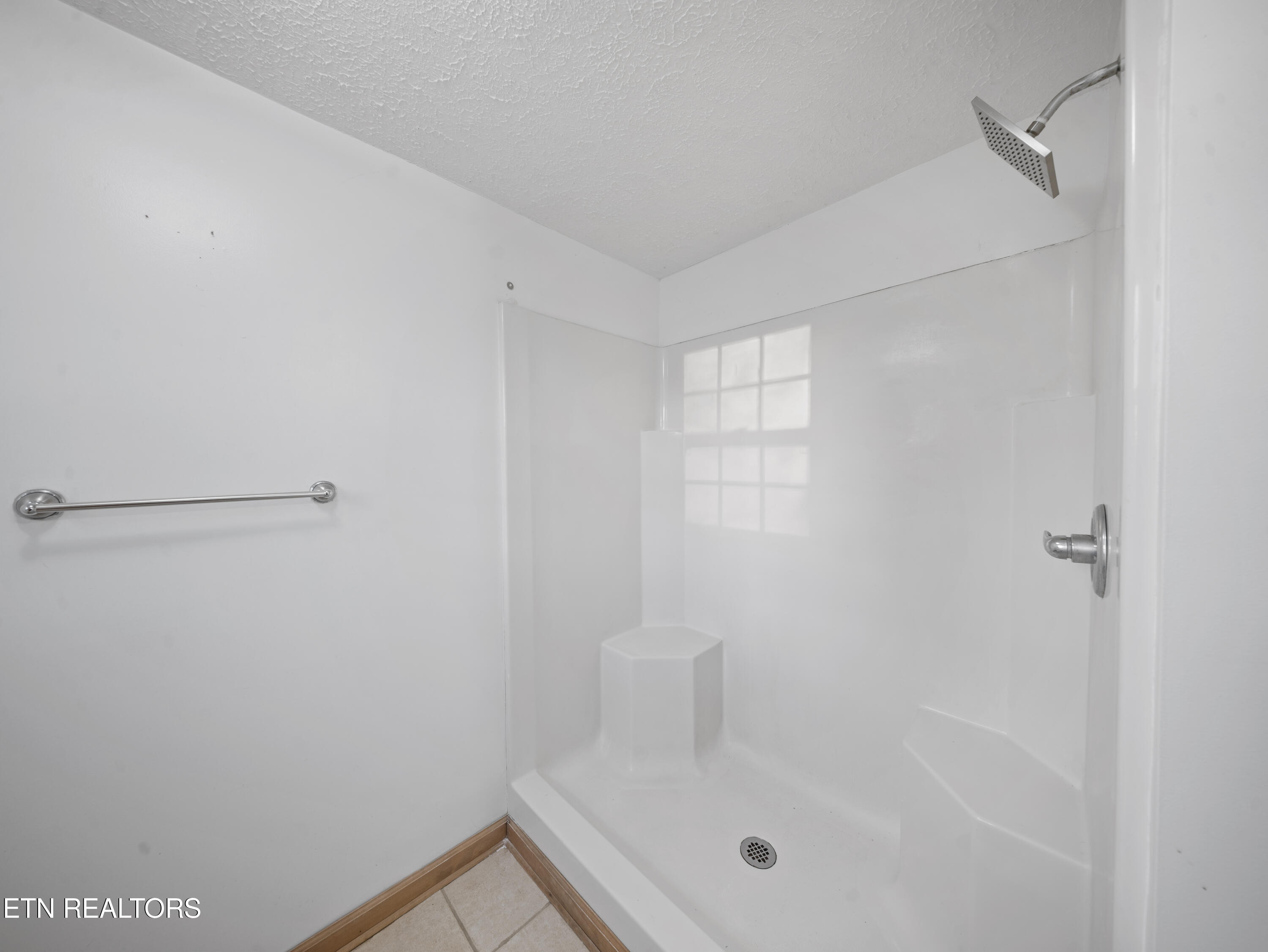196 Ellis Road Kingston TN 37763