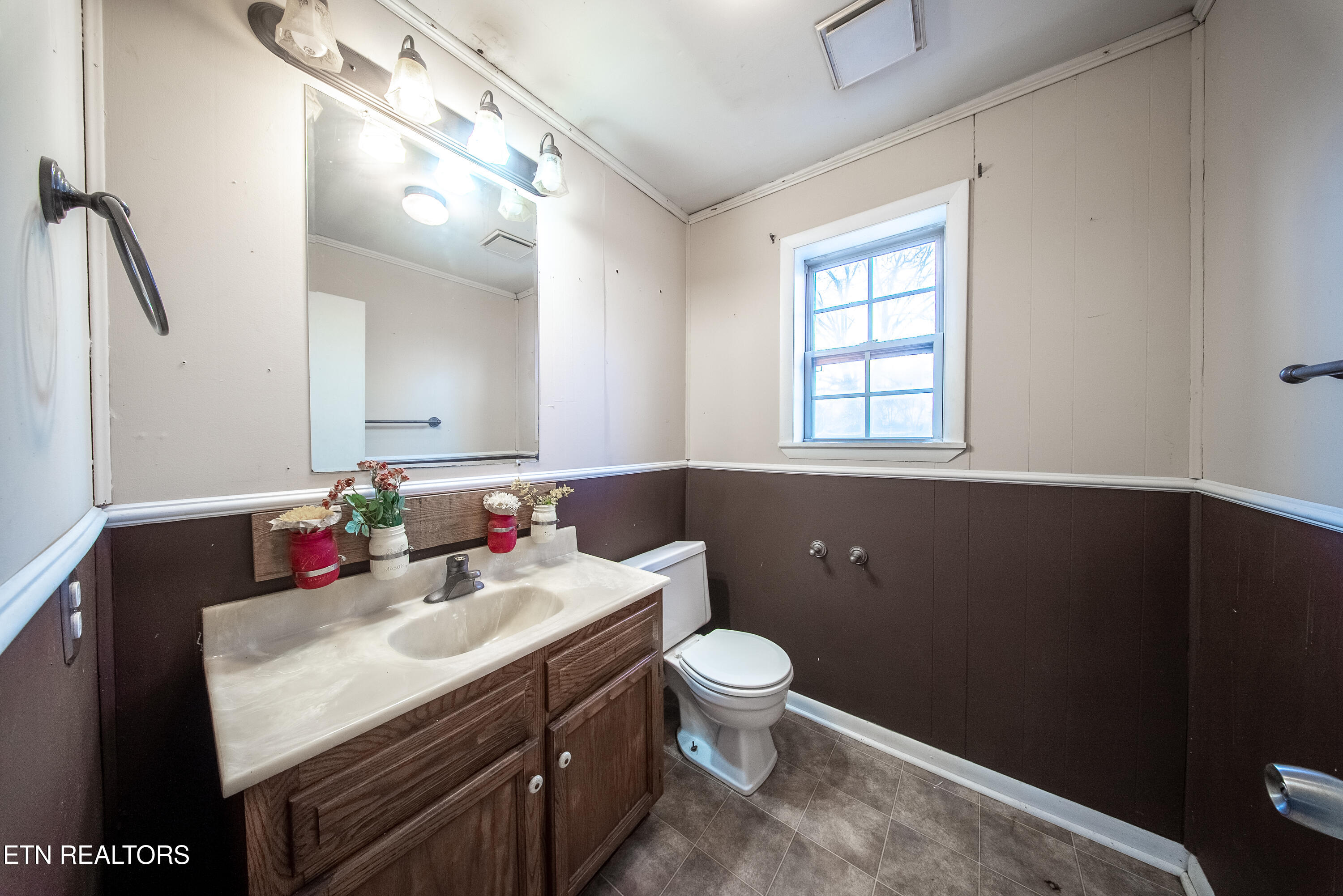 196 Ellis Road Kingston TN 37763