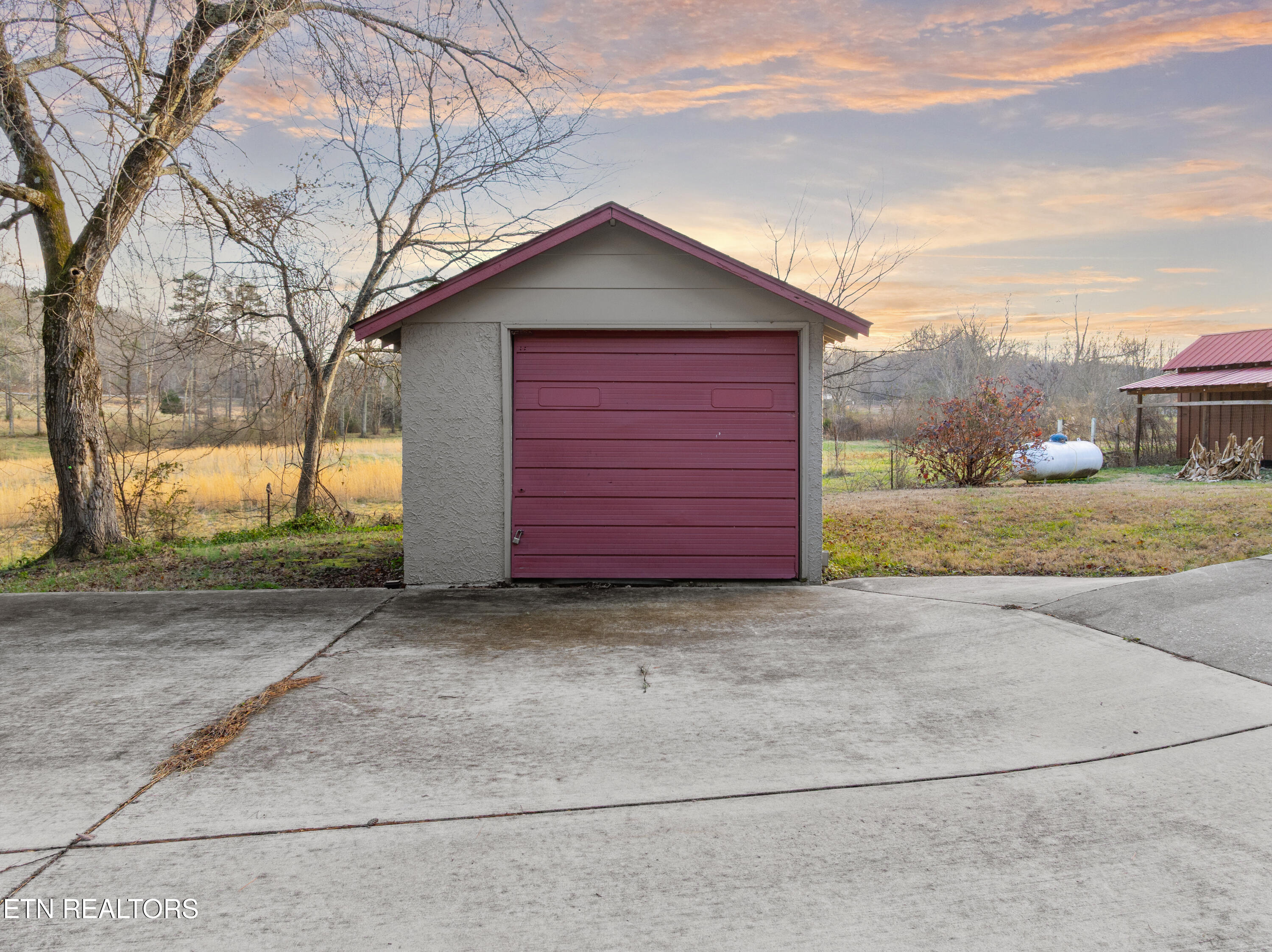 196 Ellis Road Kingston TN 37763